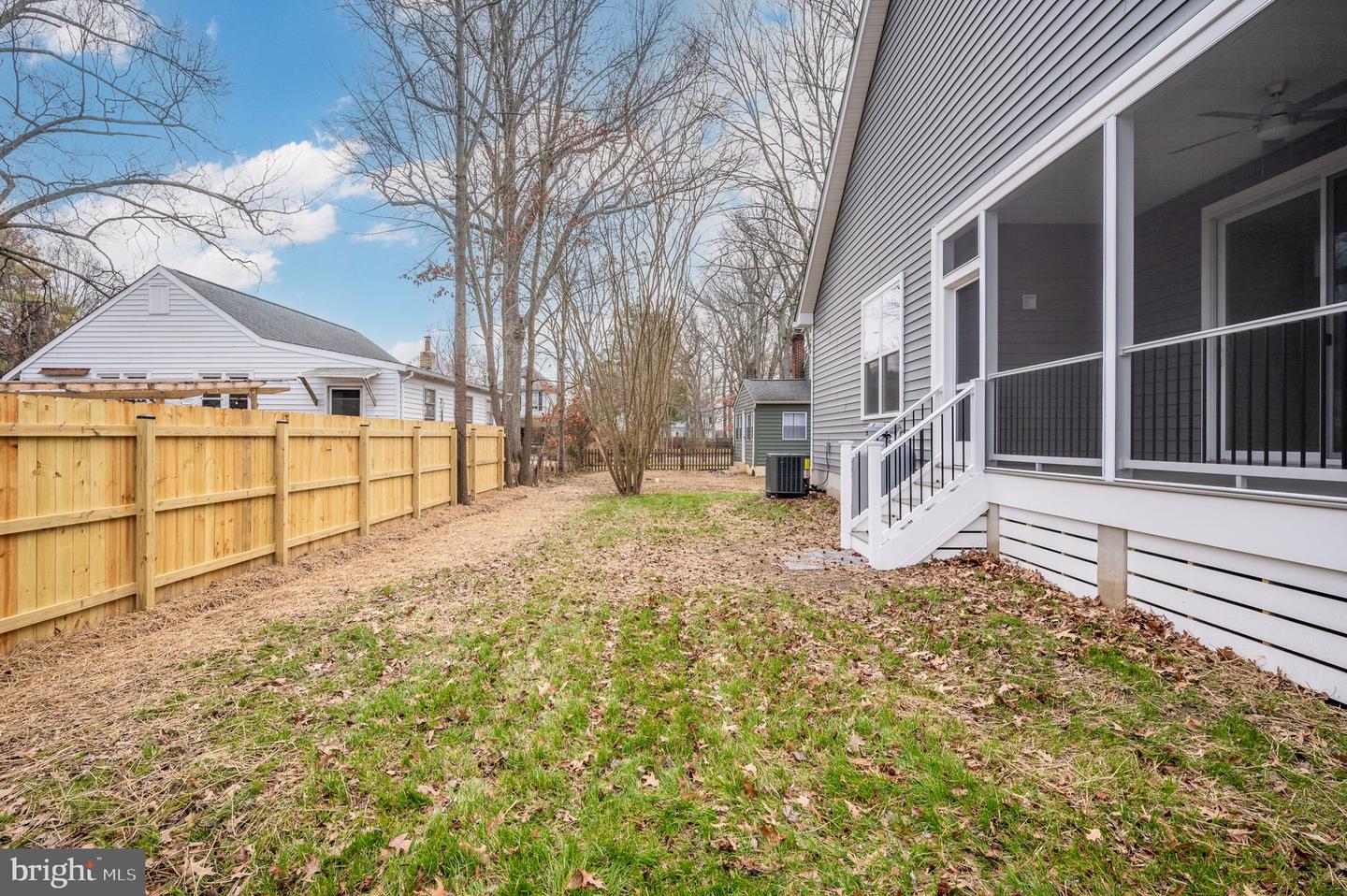 709 GARFIELD AVE, COLONIAL BEACH, Virginia 22443, 4 Bedrooms Bedrooms, 7 Rooms Rooms,2 BathroomsBathrooms,Residential,For sale,709 GARFIELD AVE,VAWE2010608 MLS # VAWE2010608