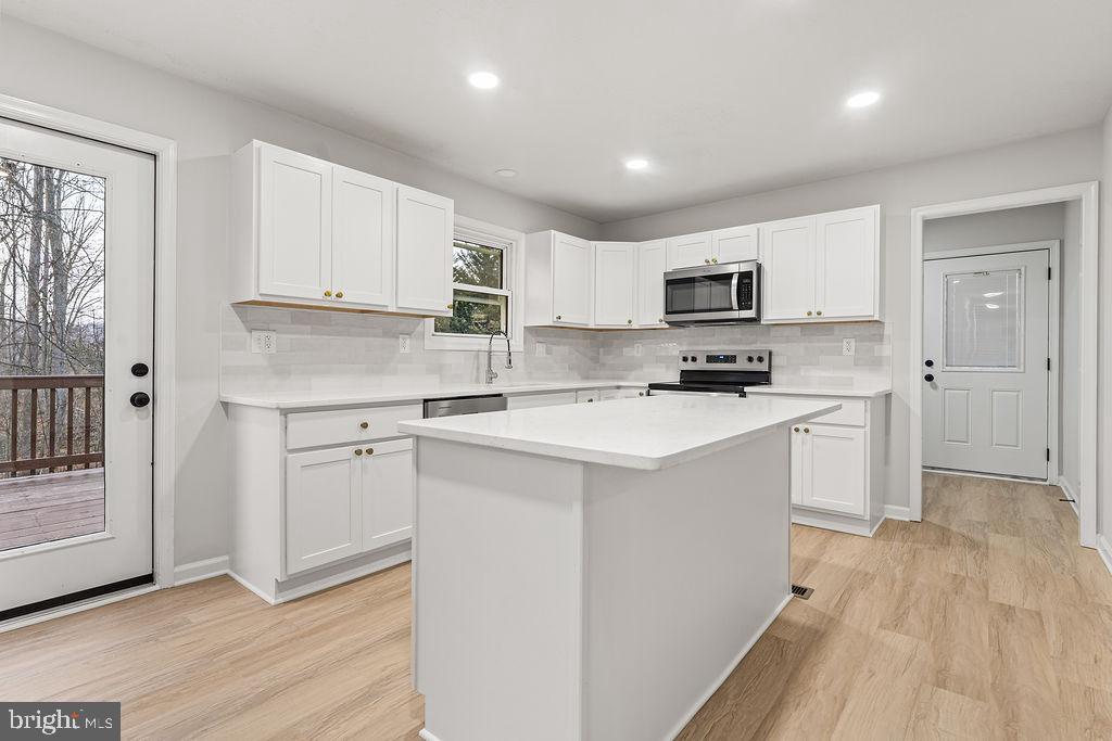 13162 SCOTTS MILL RD, CULPEPER, Virginia 22701, 3 Bedrooms Bedrooms, ,2 BathroomsBathrooms,Residential,For sale,13162 SCOTTS MILL RD,VACU2012854 MLS # VACU2012854