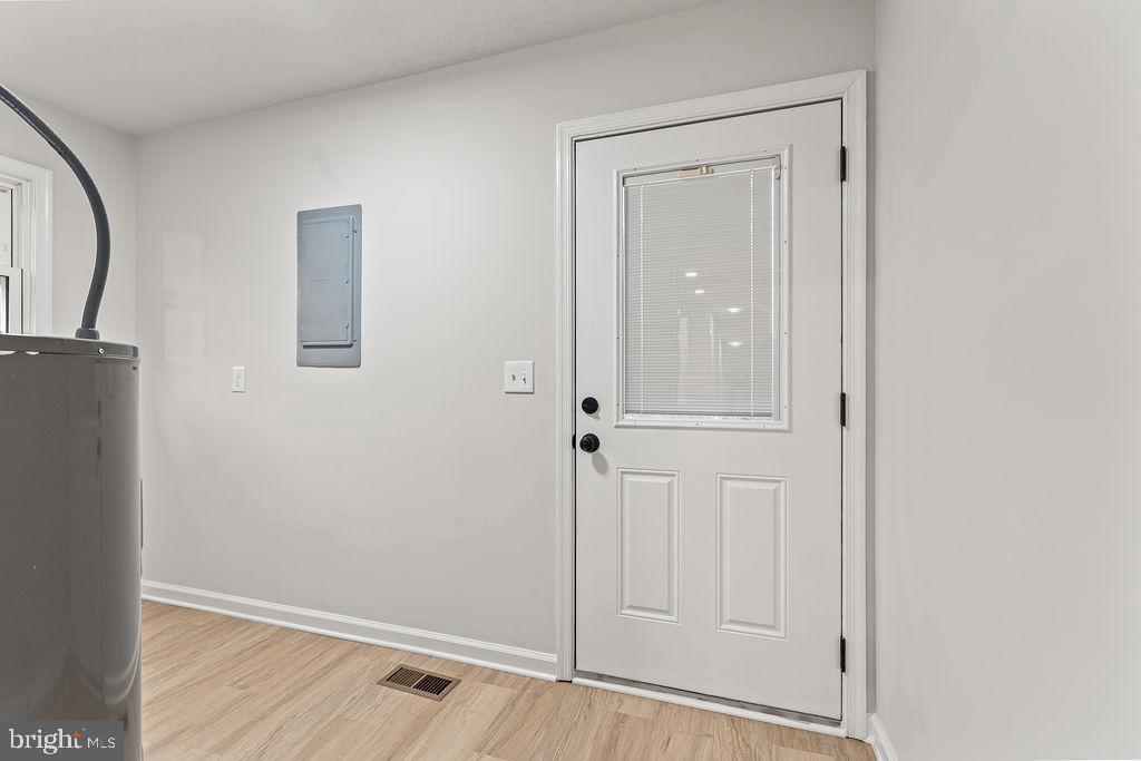 13162 SCOTTS MILL RD, CULPEPER, Virginia 22701, 3 Bedrooms Bedrooms, ,2 BathroomsBathrooms,Residential,For sale,13162 SCOTTS MILL RD,VACU2012854 MLS # VACU2012854