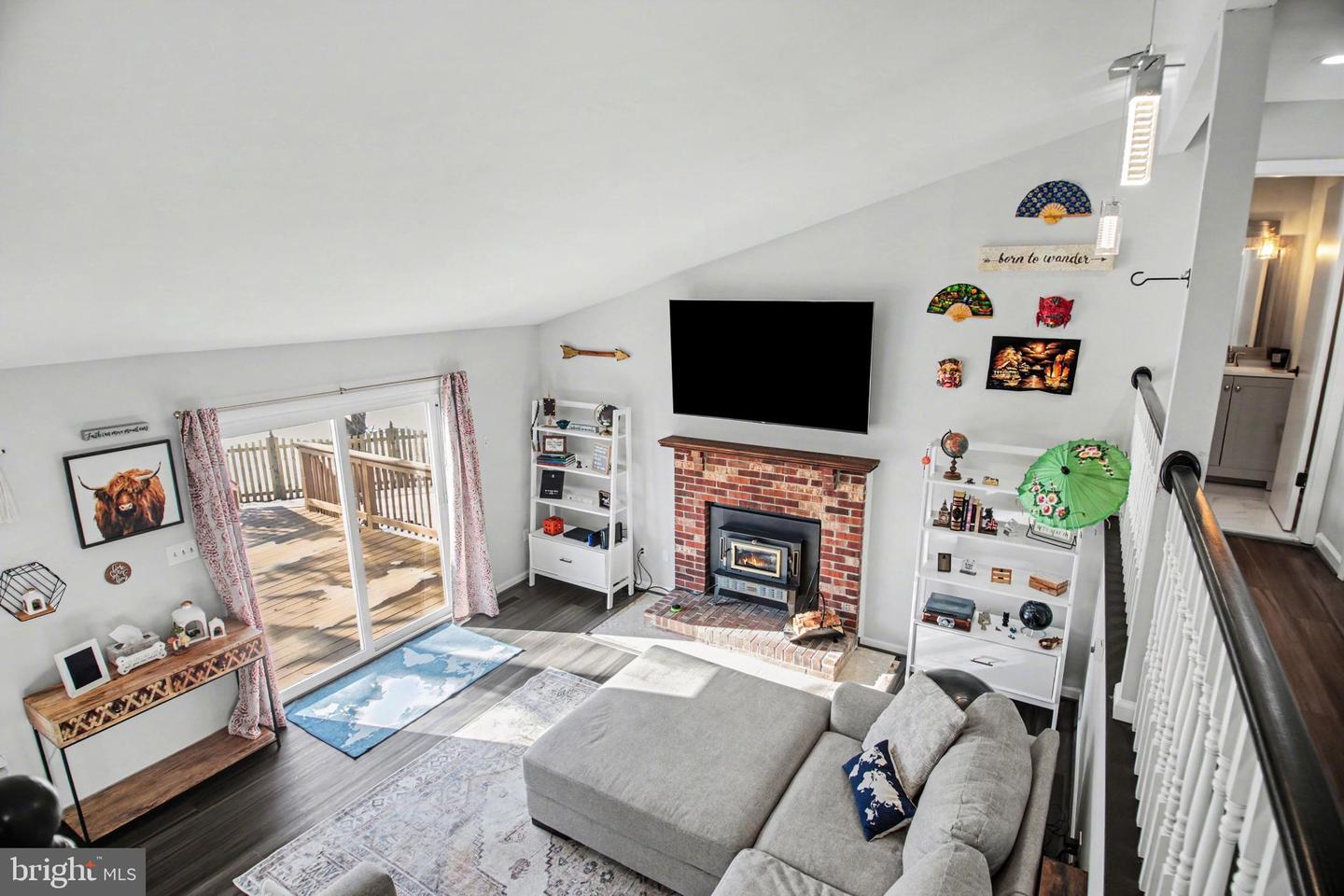 13450 ORANGEWOOD DR, WOODBRIDGE, Virginia 22193, 5 Bedrooms Bedrooms, 13 Rooms Rooms,3 BathroomsBathrooms,Residential,For sale,13450 ORANGEWOOD DR,VAPW2113780 MLS # VAPW2113780