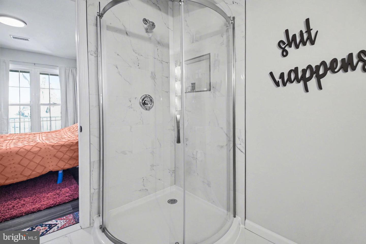 13450 ORANGEWOOD DR, WOODBRIDGE, Virginia 22193, 5 Bedrooms Bedrooms, 13 Rooms Rooms,3 BathroomsBathrooms,Residential,For sale,13450 ORANGEWOOD DR,VAPW2113780 MLS # VAPW2113780