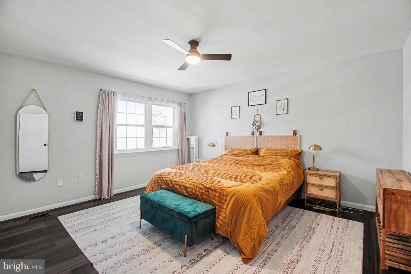 13450 ORANGEWOOD DR, WOODBRIDGE, Virginia 22193, 5 Bedrooms Bedrooms, 13 Rooms Rooms,3 BathroomsBathrooms,Residential,For sale,13450 ORANGEWOOD DR,VAPW2113780 MLS # VAPW2113780