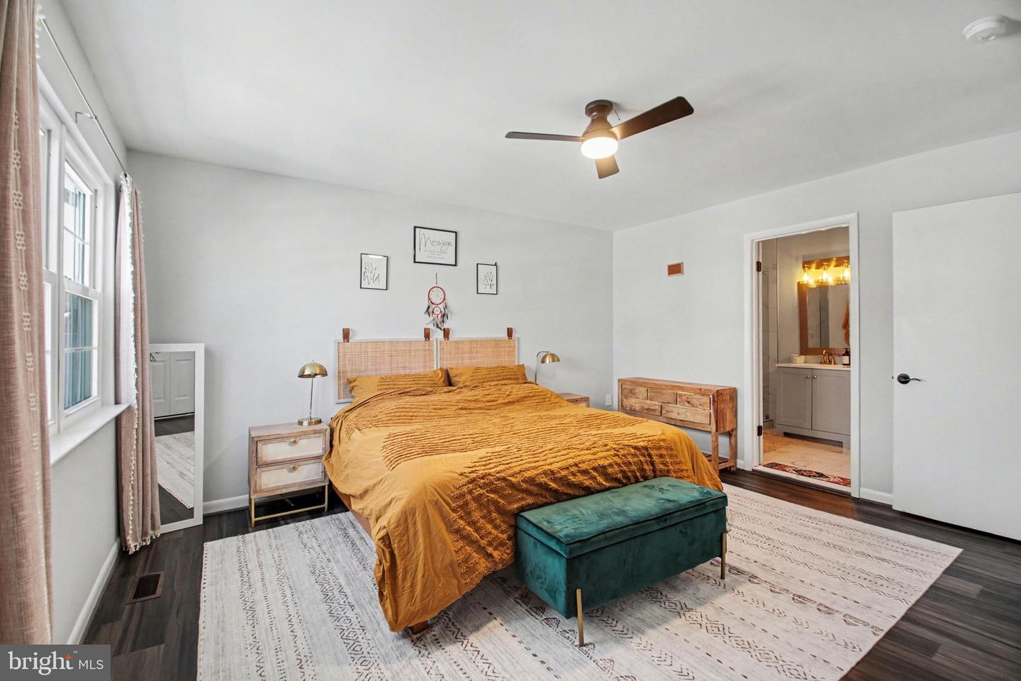 13450 ORANGEWOOD DR, WOODBRIDGE, Virginia 22193, 5 Bedrooms Bedrooms, 13 Rooms Rooms,3 BathroomsBathrooms,Residential,For sale,13450 ORANGEWOOD DR,VAPW2113780 MLS # VAPW2113780