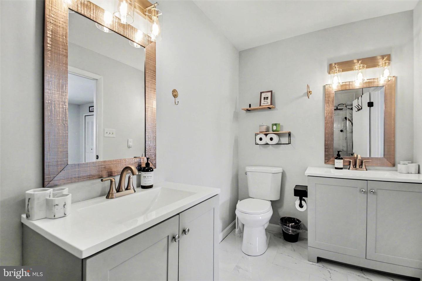 13450 ORANGEWOOD DR, WOODBRIDGE, Virginia 22193, 5 Bedrooms Bedrooms, 13 Rooms Rooms,3 BathroomsBathrooms,Residential,For sale,13450 ORANGEWOOD DR,VAPW2113780 MLS # VAPW2113780