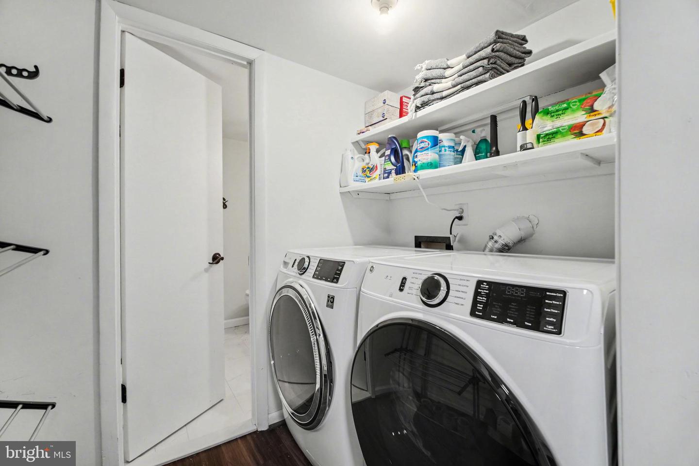 13450 ORANGEWOOD DR, WOODBRIDGE, Virginia 22193, 5 Bedrooms Bedrooms, 13 Rooms Rooms,3 BathroomsBathrooms,Residential,For sale,13450 ORANGEWOOD DR,VAPW2113780 MLS # VAPW2113780