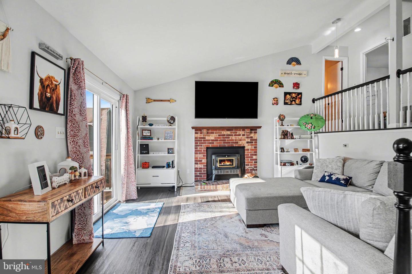 13450 ORANGEWOOD DR, WOODBRIDGE, Virginia 22193, 5 Bedrooms Bedrooms, 13 Rooms Rooms,3 BathroomsBathrooms,Residential,For sale,13450 ORANGEWOOD DR,VAPW2113780 MLS # VAPW2113780