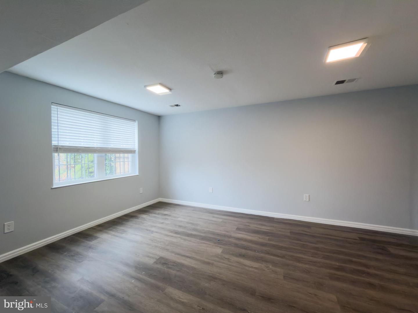 4765 KANDEL CT, ANNANDALE, Virginia 22003, 4 Bedrooms Bedrooms, ,3 BathroomsBathrooms,Residential,For sale,4765 KANDEL CT,VAFX2294242 MLS # VAFX2294242