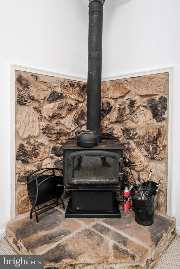 59 ALPINE DR, FRONT ROYAL, Virginia 22630, 2 Bedrooms Bedrooms, ,1 BathroomBathrooms,Residential,For sale,59 ALPINE DR,VAWR2013592 MLS # VAWR2013592