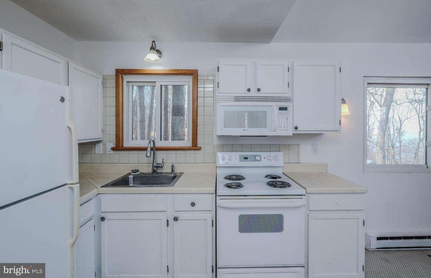 59 ALPINE DR, FRONT ROYAL, Virginia 22630, 2 Bedrooms Bedrooms, ,1 BathroomBathrooms,Residential,For sale,59 ALPINE DR,VAWR2013592 MLS # VAWR2013592