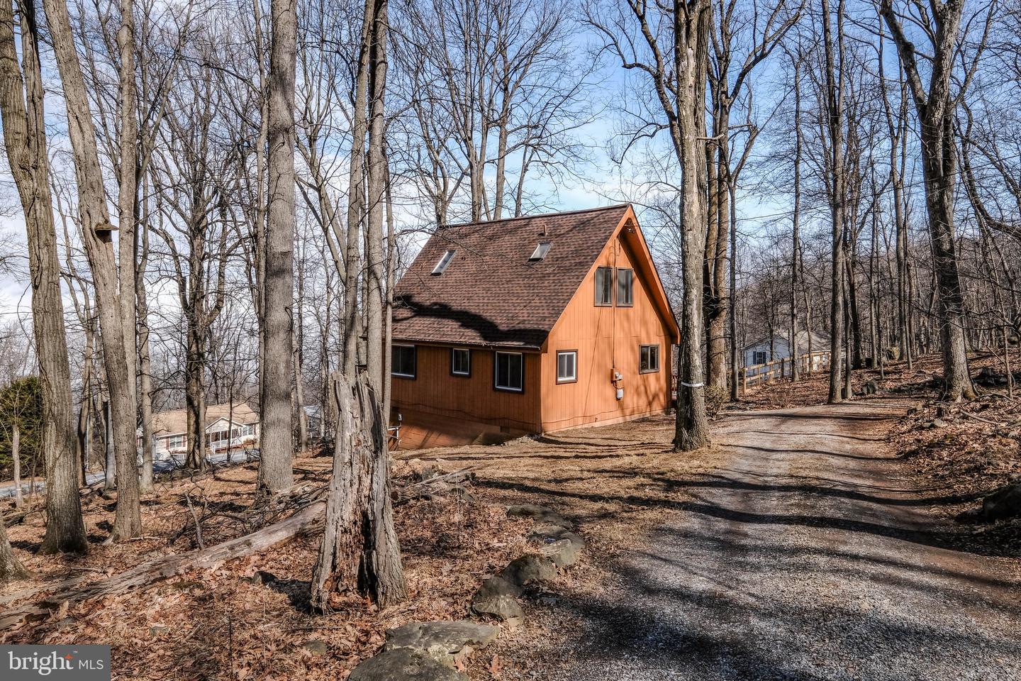 59 ALPINE DR, FRONT ROYAL, Virginia 22630, 2 Bedrooms Bedrooms, ,1 BathroomBathrooms,Residential,For sale,59 ALPINE DR,VAWR2013592 MLS # VAWR2013592