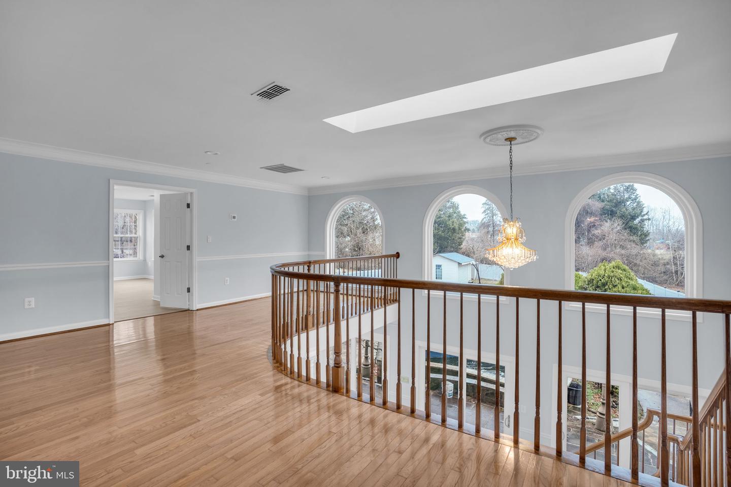 7839 HERITAGE DR, ANNANDALE, Virginia 22003, 6 Bedrooms Bedrooms, ,6 BathroomsBathrooms,Residential,For sale,7839 HERITAGE DR,VAFX2294298 MLS # VAFX2294298