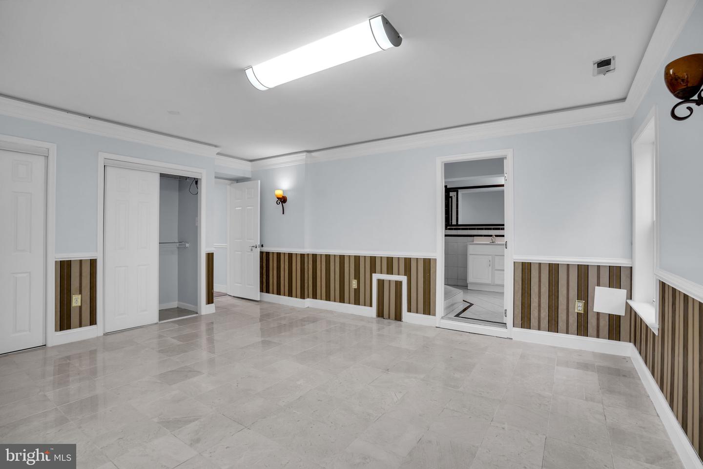 7839 HERITAGE DR, ANNANDALE, Virginia 22003, 6 Bedrooms Bedrooms, ,6 BathroomsBathrooms,Residential,For sale,7839 HERITAGE DR,VAFX2294298 MLS # VAFX2294298