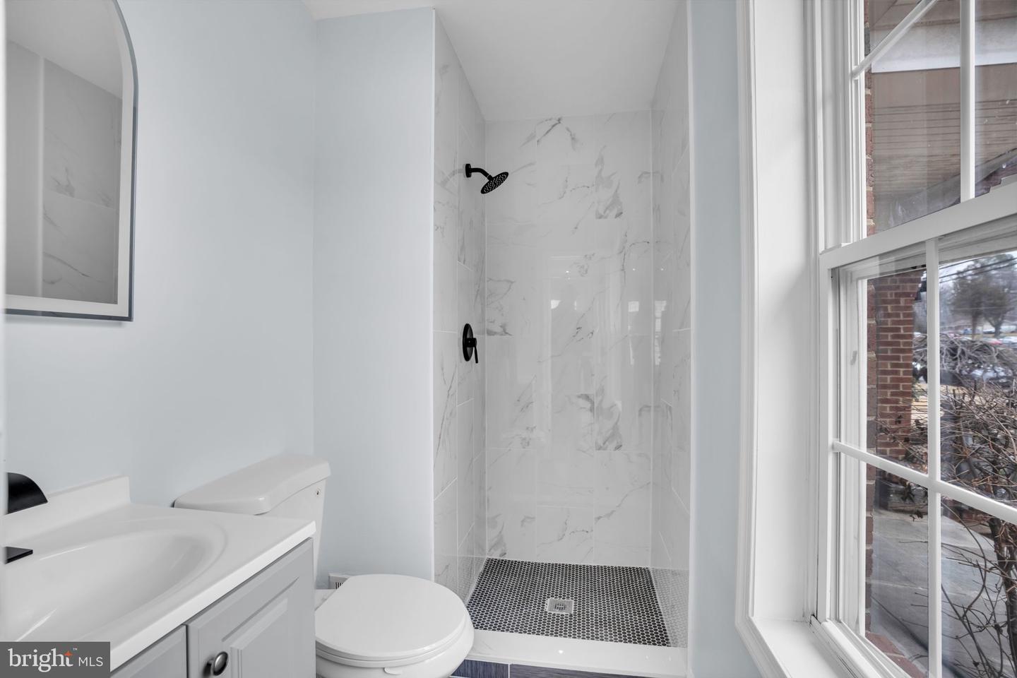 7839 HERITAGE DR, ANNANDALE, Virginia 22003, 6 Bedrooms Bedrooms, ,6 BathroomsBathrooms,Residential,For sale,7839 HERITAGE DR,VAFX2294298 MLS # VAFX2294298