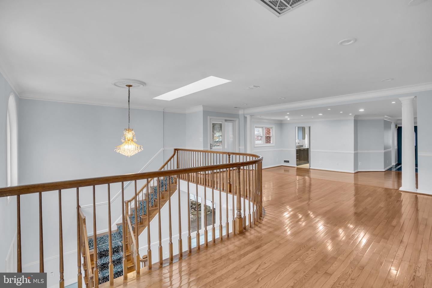 7839 HERITAGE DR, ANNANDALE, Virginia 22003, 6 Bedrooms Bedrooms, ,6 BathroomsBathrooms,Residential,For sale,7839 HERITAGE DR,VAFX2294298 MLS # VAFX2294298