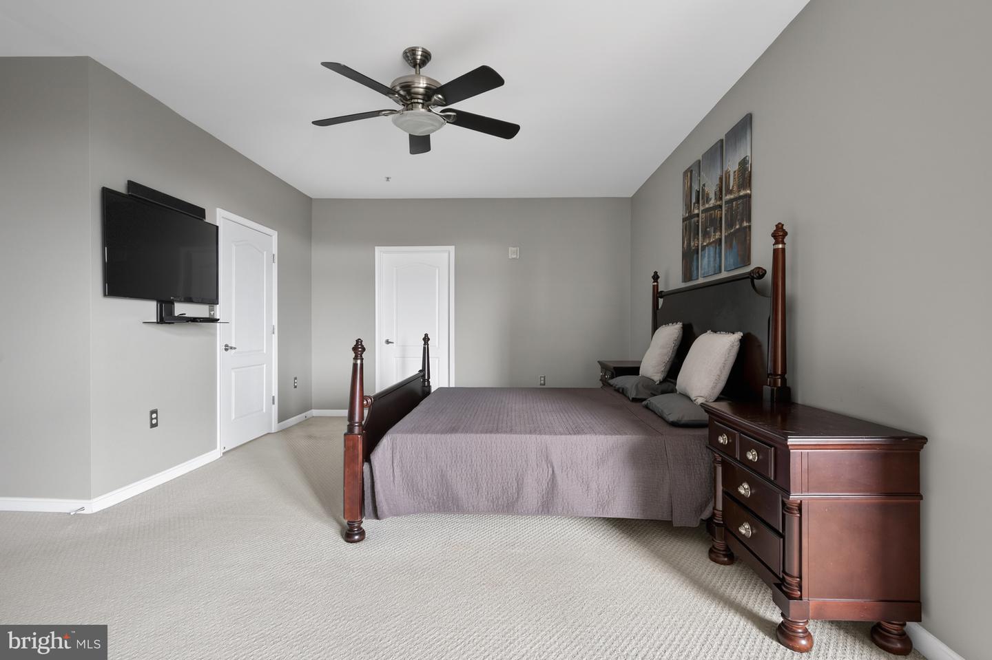 1621 LADUE CT #207, WOODBRIDGE, Virginia 22191, 2 Bedrooms Bedrooms, ,2 BathroomsBathrooms,Residential,For sale,1621 LADUE CT #207,VAPW2113816 MLS # VAPW2113816