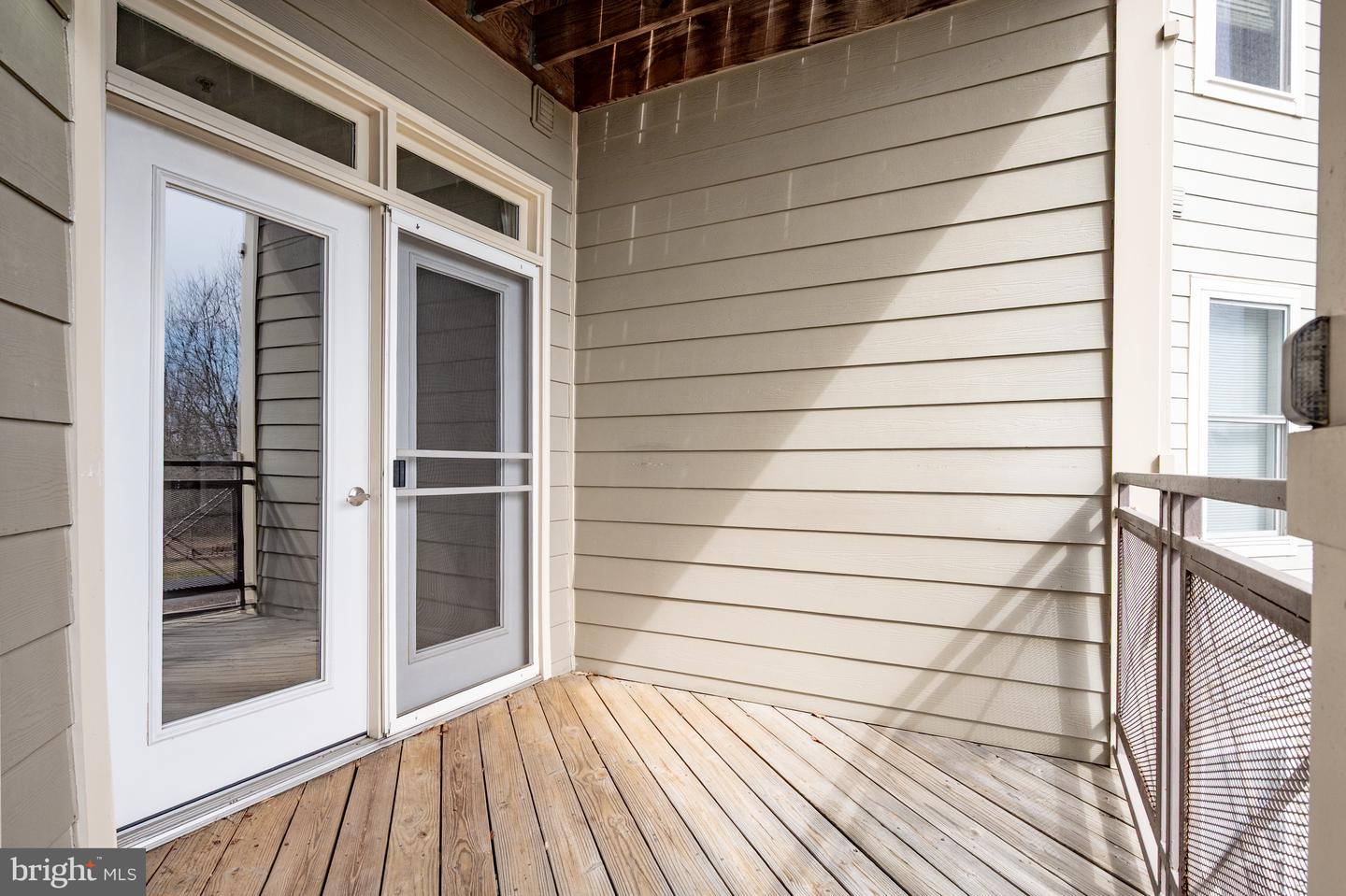 1621 LADUE CT #207, WOODBRIDGE, Virginia 22191, 2 Bedrooms Bedrooms, ,2 BathroomsBathrooms,Residential,For sale,1621 LADUE CT #207,VAPW2113816 MLS # VAPW2113816