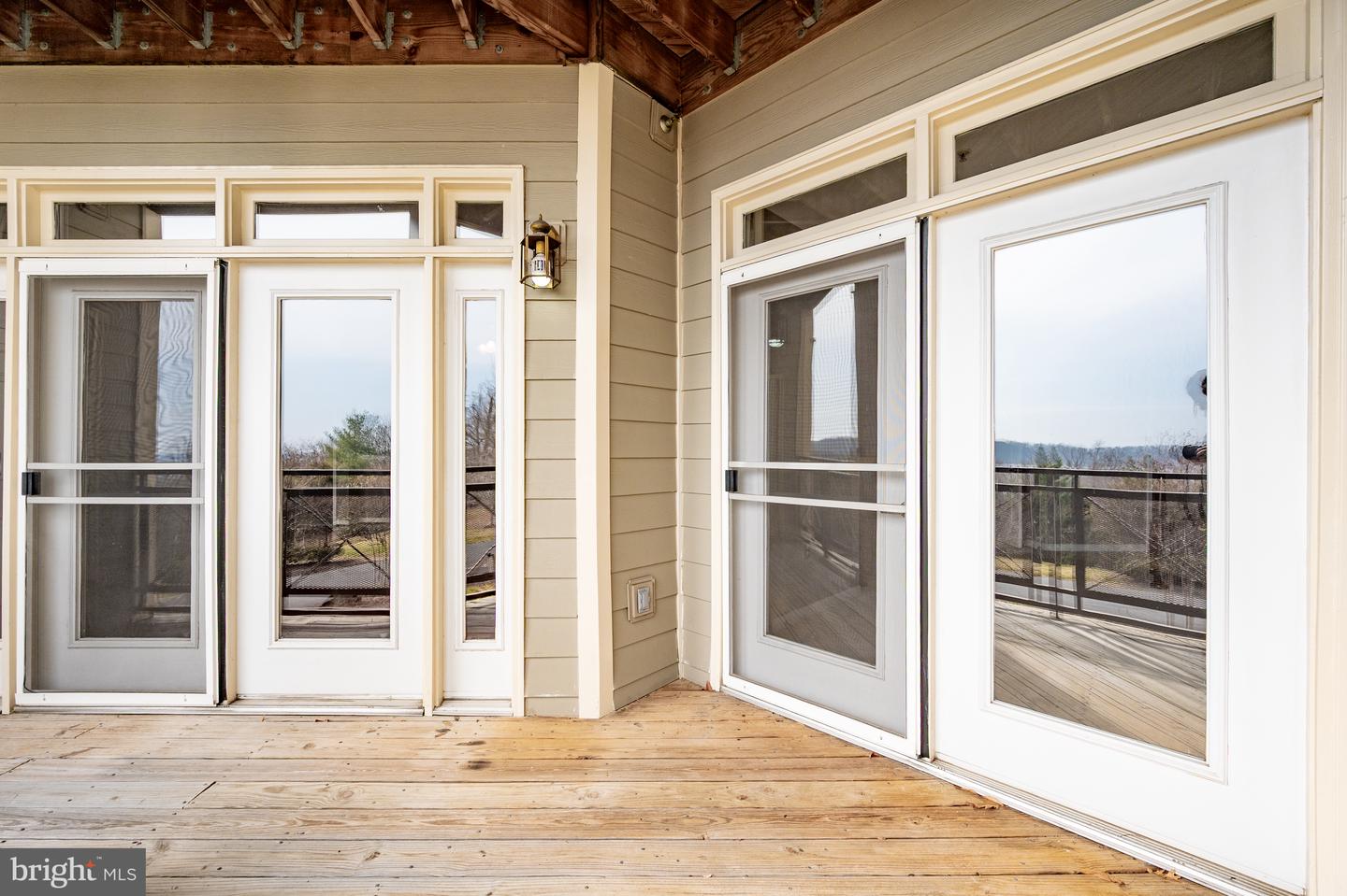 1621 LADUE CT #207, WOODBRIDGE, Virginia 22191, 2 Bedrooms Bedrooms, ,2 BathroomsBathrooms,Residential,For sale,1621 LADUE CT #207,VAPW2113816 MLS # VAPW2113816