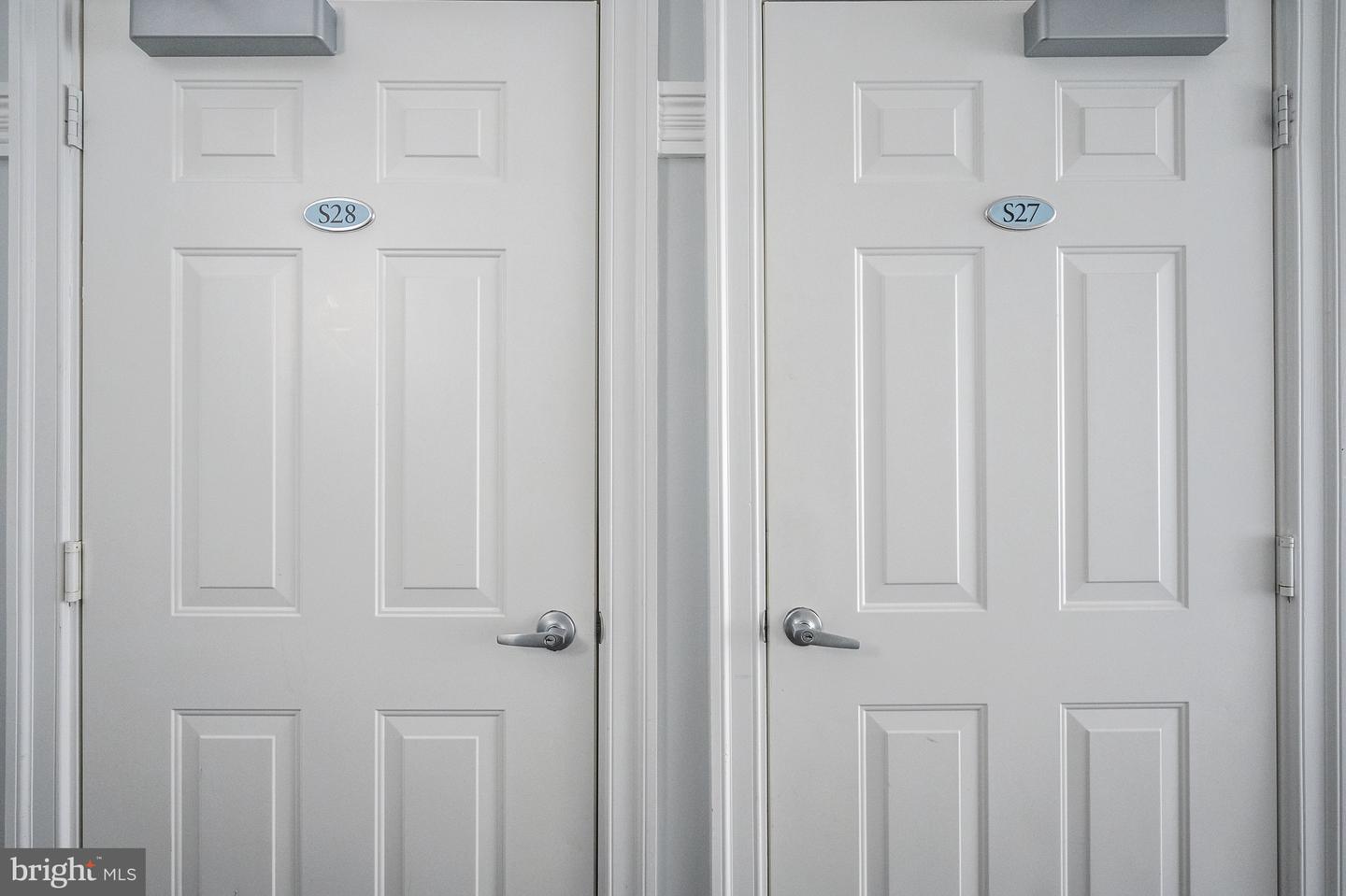 1621 LADUE CT #207, WOODBRIDGE, Virginia 22191, 2 Bedrooms Bedrooms, ,2 BathroomsBathrooms,Residential,For sale,1621 LADUE CT #207,VAPW2113816 MLS # VAPW2113816