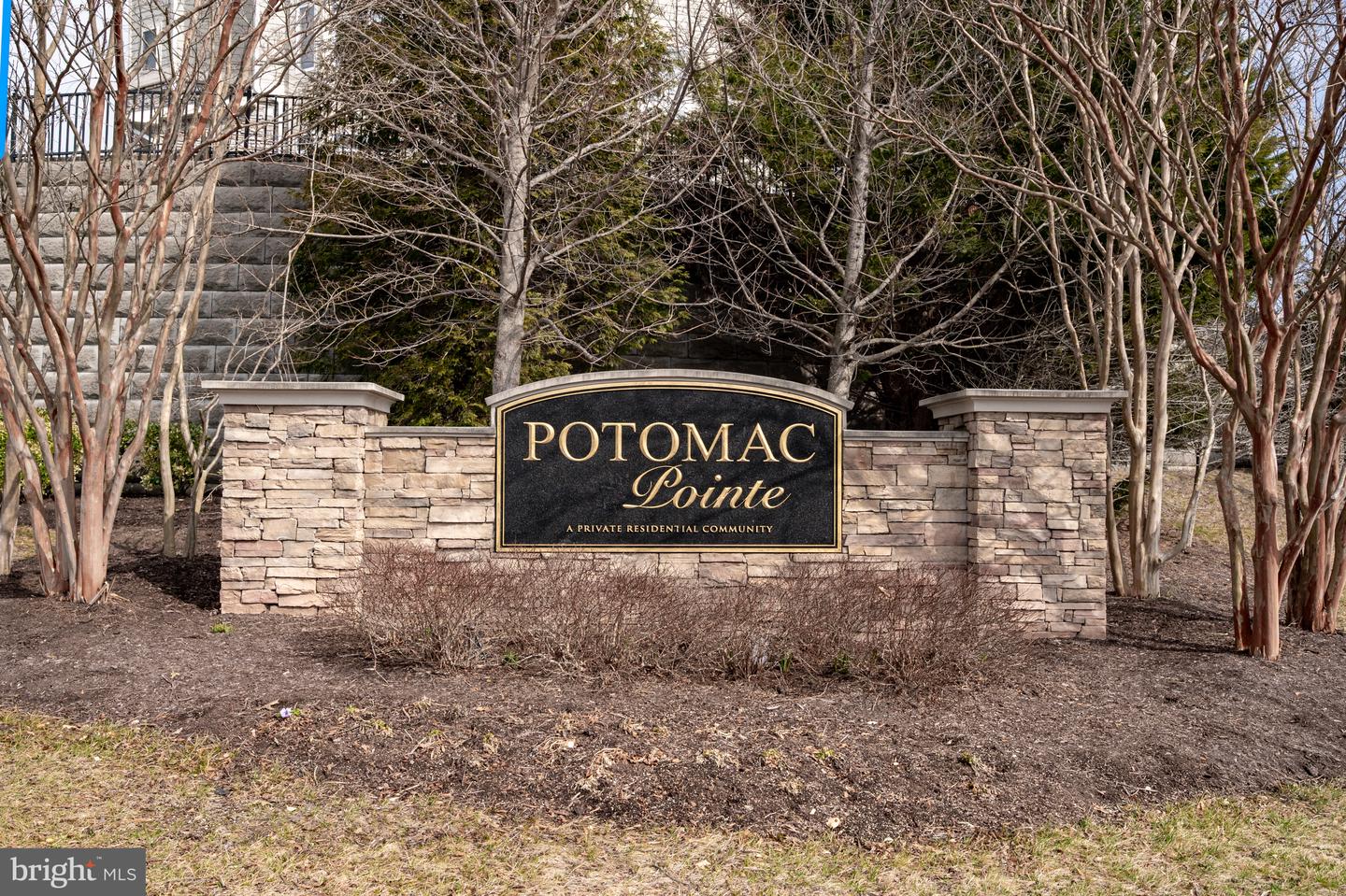 1621 LADUE CT #207, WOODBRIDGE, Virginia 22191, 2 Bedrooms Bedrooms, ,2 BathroomsBathrooms,Residential,For sale,1621 LADUE CT #207,VAPW2113816 MLS # VAPW2113816