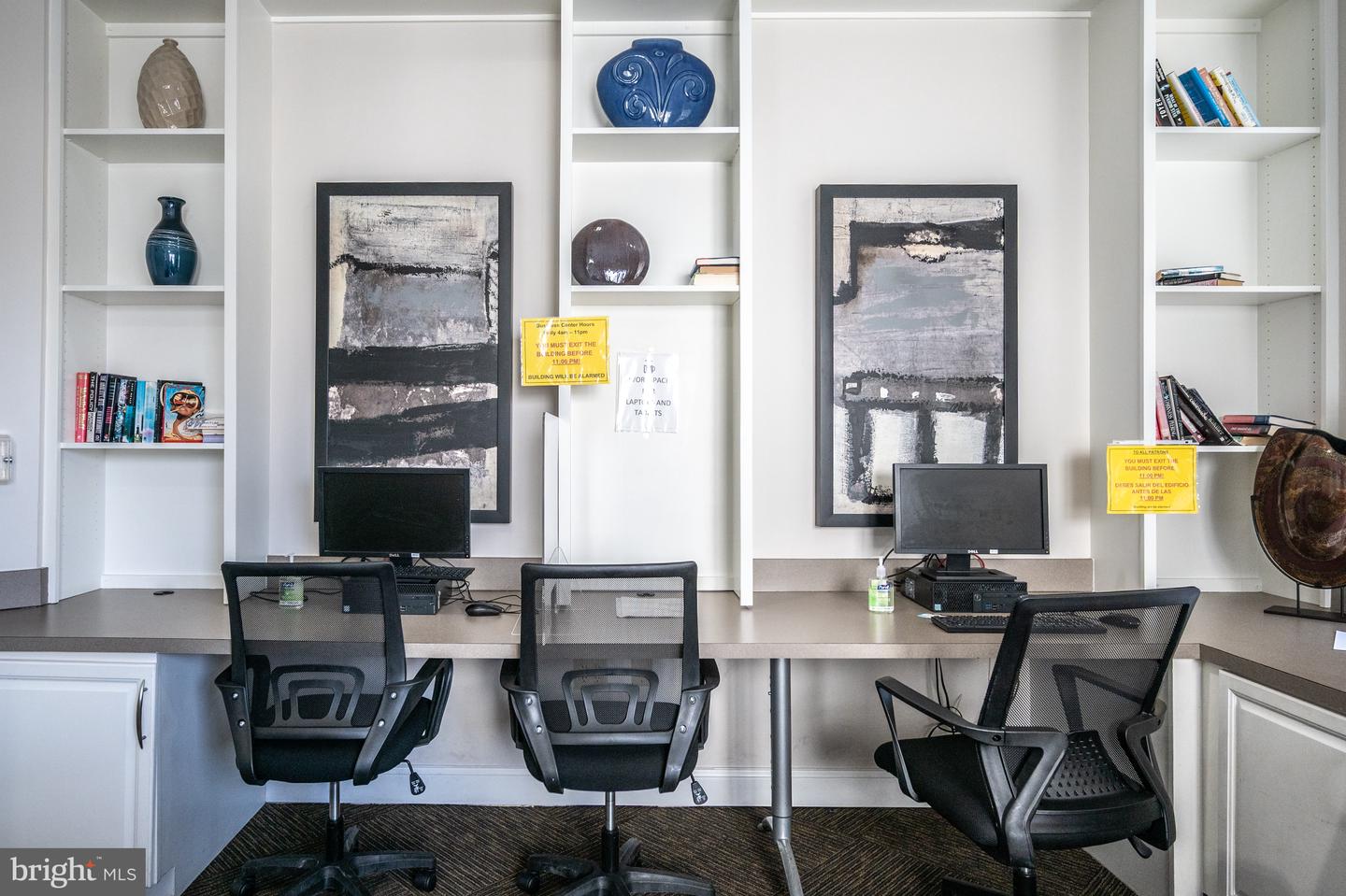 1621 LADUE CT #207, WOODBRIDGE, Virginia 22191, 2 Bedrooms Bedrooms, ,2 BathroomsBathrooms,Residential,For sale,1621 LADUE CT #207,VAPW2113816 MLS # VAPW2113816