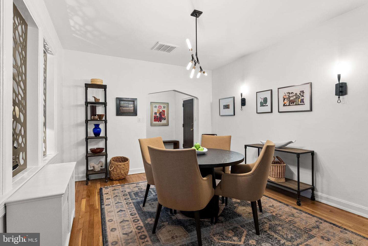 4514 CONNECTICUT AVE NW #505, WASHINGTON, District Of Columbia 20008, 1 Bedroom Bedrooms, 6 Rooms Rooms,1 BathroomBathrooms,Residential,For sale,4514 CONNECTICUT AVE NW #505,DCDC2249152 MLS # DCDC2249152