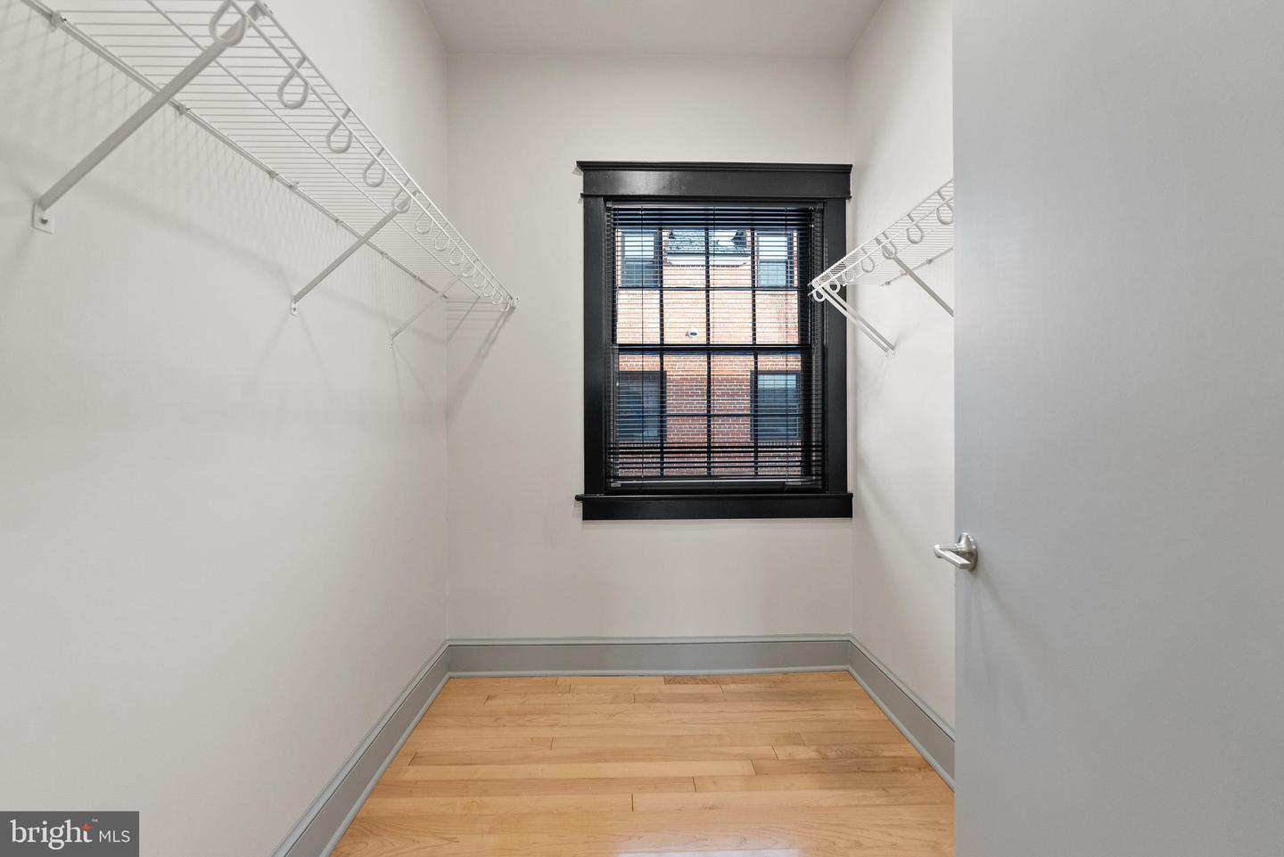 9071 POWER HOUSE RD #103, LORTON, Virginia 22079, 2 Bedrooms Bedrooms, 8 Rooms Rooms,2 BathroomsBathrooms,Residential,For sale,9071 POWER HOUSE RD #103,VAFX2294346 MLS # VAFX2294346