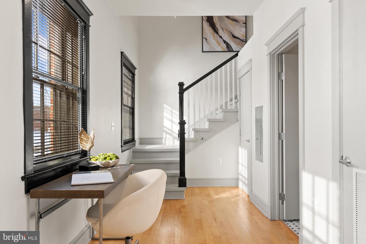 9071 POWER HOUSE RD #103, LORTON, Virginia 22079, 2 Bedrooms Bedrooms, 8 Rooms Rooms,2 BathroomsBathrooms,Residential,For sale,9071 POWER HOUSE RD #103,VAFX2294346 MLS # VAFX2294346