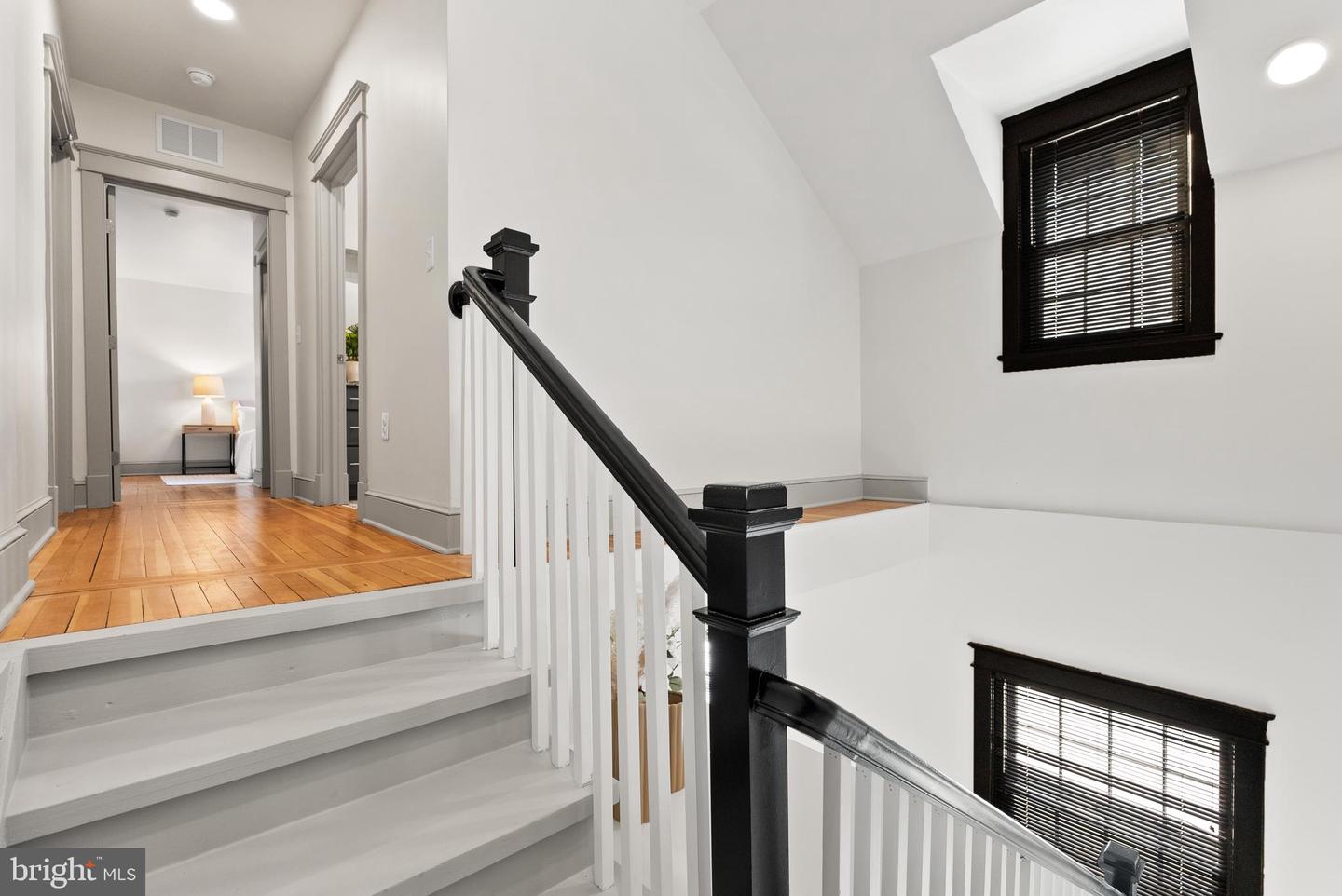 9071 POWER HOUSE RD #103, LORTON, Virginia 22079, 2 Bedrooms Bedrooms, 8 Rooms Rooms,2 BathroomsBathrooms,Residential,For sale,9071 POWER HOUSE RD #103,VAFX2294346 MLS # VAFX2294346