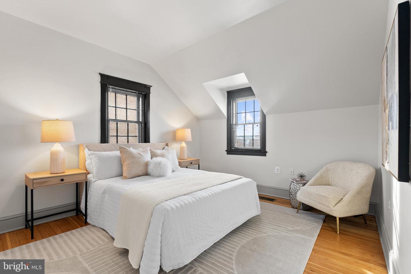 9071 POWER HOUSE RD #103, LORTON, Virginia 22079, 2 Bedrooms Bedrooms, 8 Rooms Rooms,2 BathroomsBathrooms,Residential,For sale,9071 POWER HOUSE RD #103,VAFX2294346 MLS # VAFX2294346