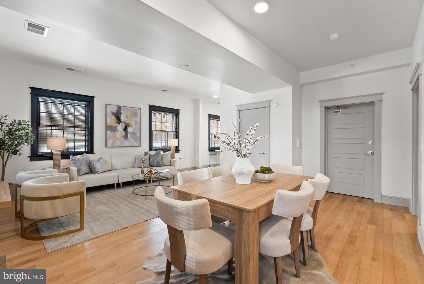 9071 POWER HOUSE RD #103, LORTON, Virginia 22079, 2 Bedrooms Bedrooms, 8 Rooms Rooms,2 BathroomsBathrooms,Residential,For sale,9071 POWER HOUSE RD #103,VAFX2294346 MLS # VAFX2294346