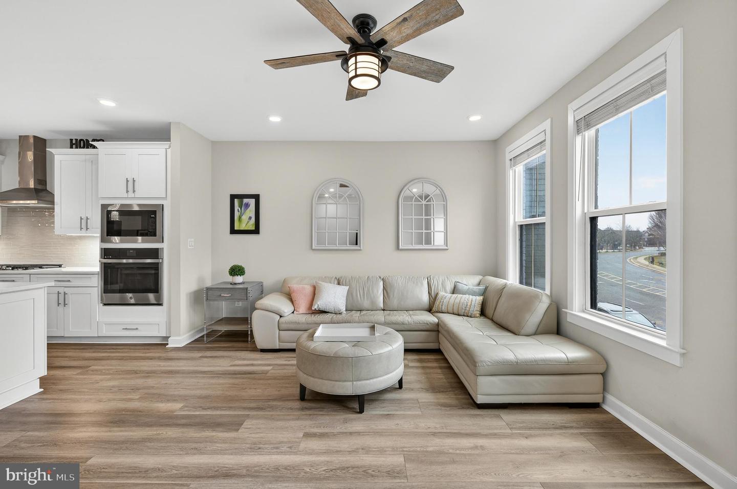 13010 HATTONTOWN SQ, HERNDON, Virginia 20171, 3 Bedrooms Bedrooms, ,3 BathroomsBathrooms,Residential,For sale,13010 HATTONTOWN SQ,VAFX2294356 MLS # VAFX2294356