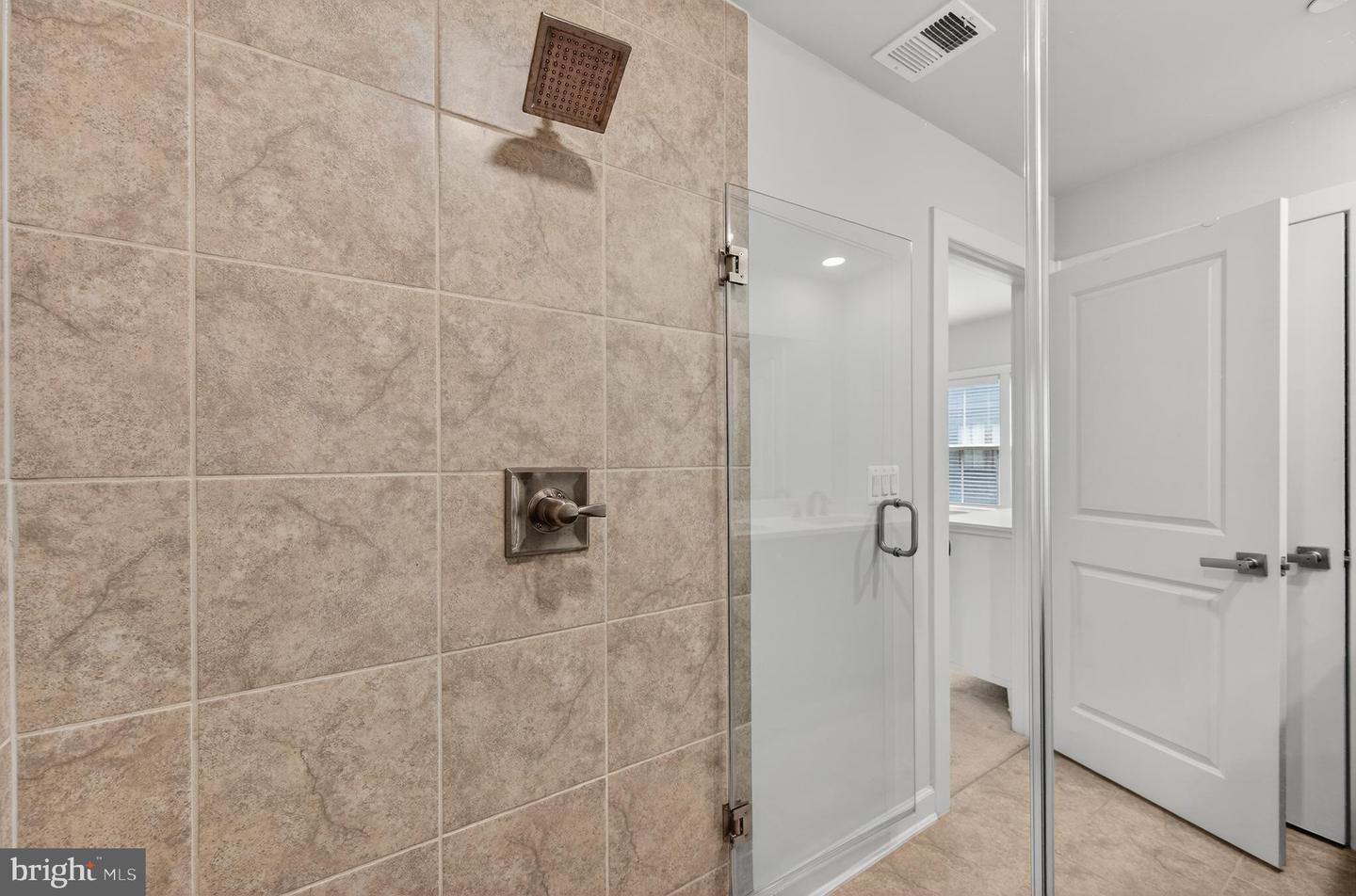 13010 HATTONTOWN SQ, HERNDON, Virginia 20171, 3 Bedrooms Bedrooms, ,3 BathroomsBathrooms,Residential,For sale,13010 HATTONTOWN SQ,VAFX2294356 MLS # VAFX2294356