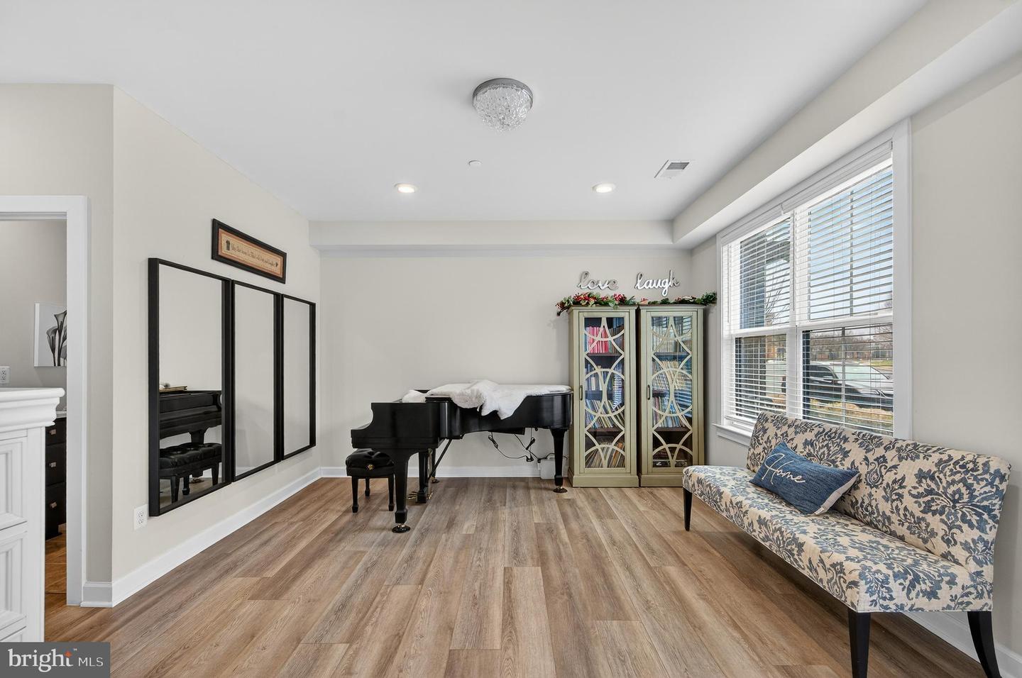 13010 HATTONTOWN SQ, HERNDON, Virginia 20171, 3 Bedrooms Bedrooms, ,3 BathroomsBathrooms,Residential,For sale,13010 HATTONTOWN SQ,VAFX2294356 MLS # VAFX2294356