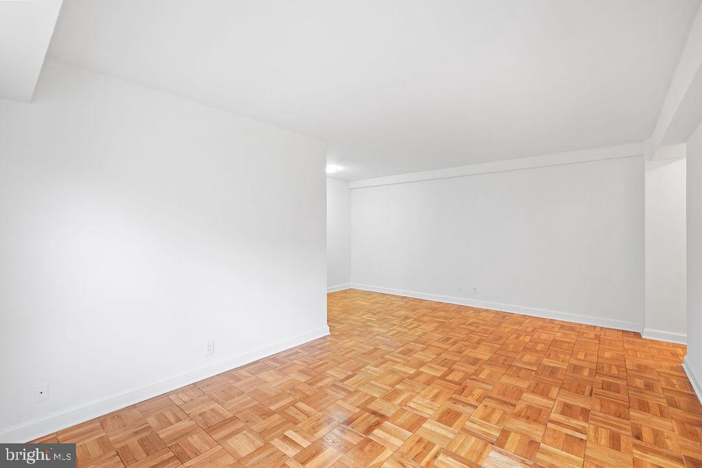 3025 ONTARIO RD NW #203, WASHINGTON, District Of Columbia 20009, 1 Bedroom Bedrooms, ,1 BathroomBathrooms,Residential,For sale,3025 ONTARIO RD NW #203,DCDC2249228 MLS # DCDC2249228