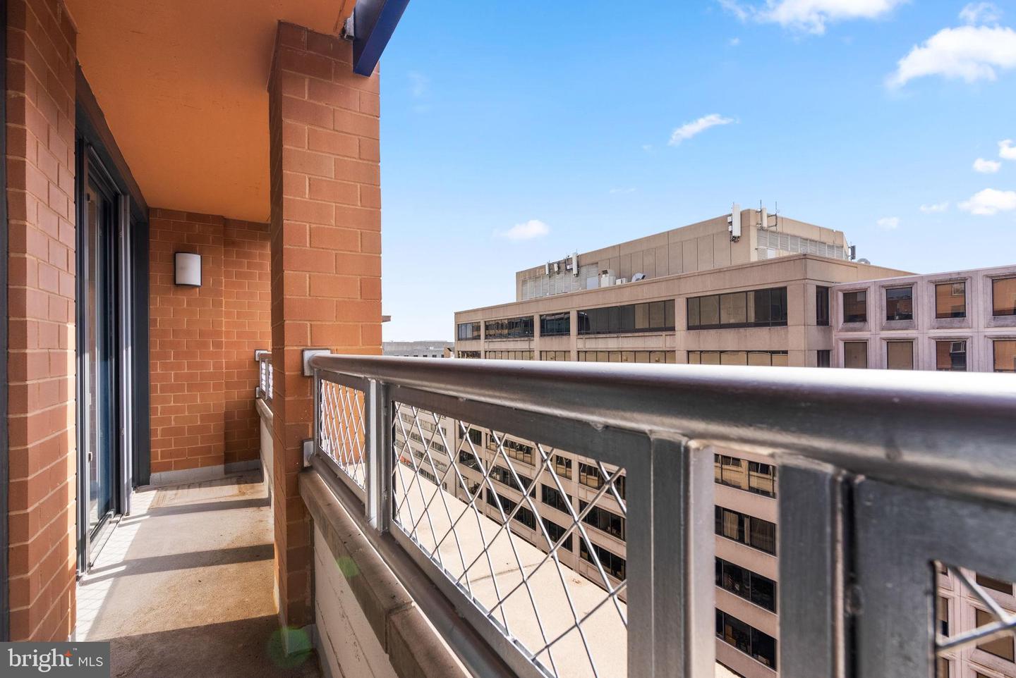 631 D ST NW #1129, WASHINGTON, District Of Columbia 20004, 1 Bedroom Bedrooms, 2 Rooms Rooms,1 BathroomBathrooms,Residential,For sale,631 D ST NW #1129,DCDC2249256 MLS # DCDC2249256