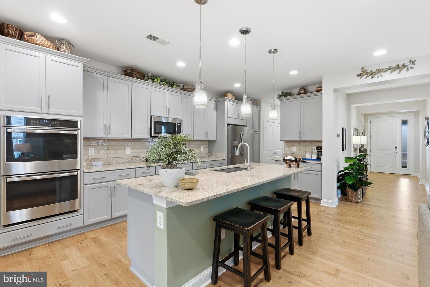 109 SONG SPARROW DR, LAKE FREDERICK, Virginia 22630, 2 Bedrooms Bedrooms, ,2 BathroomsBathrooms,Residential,For sale,109 SONG SPARROW DR,VAFV2039986 MLS # VAFV2039986