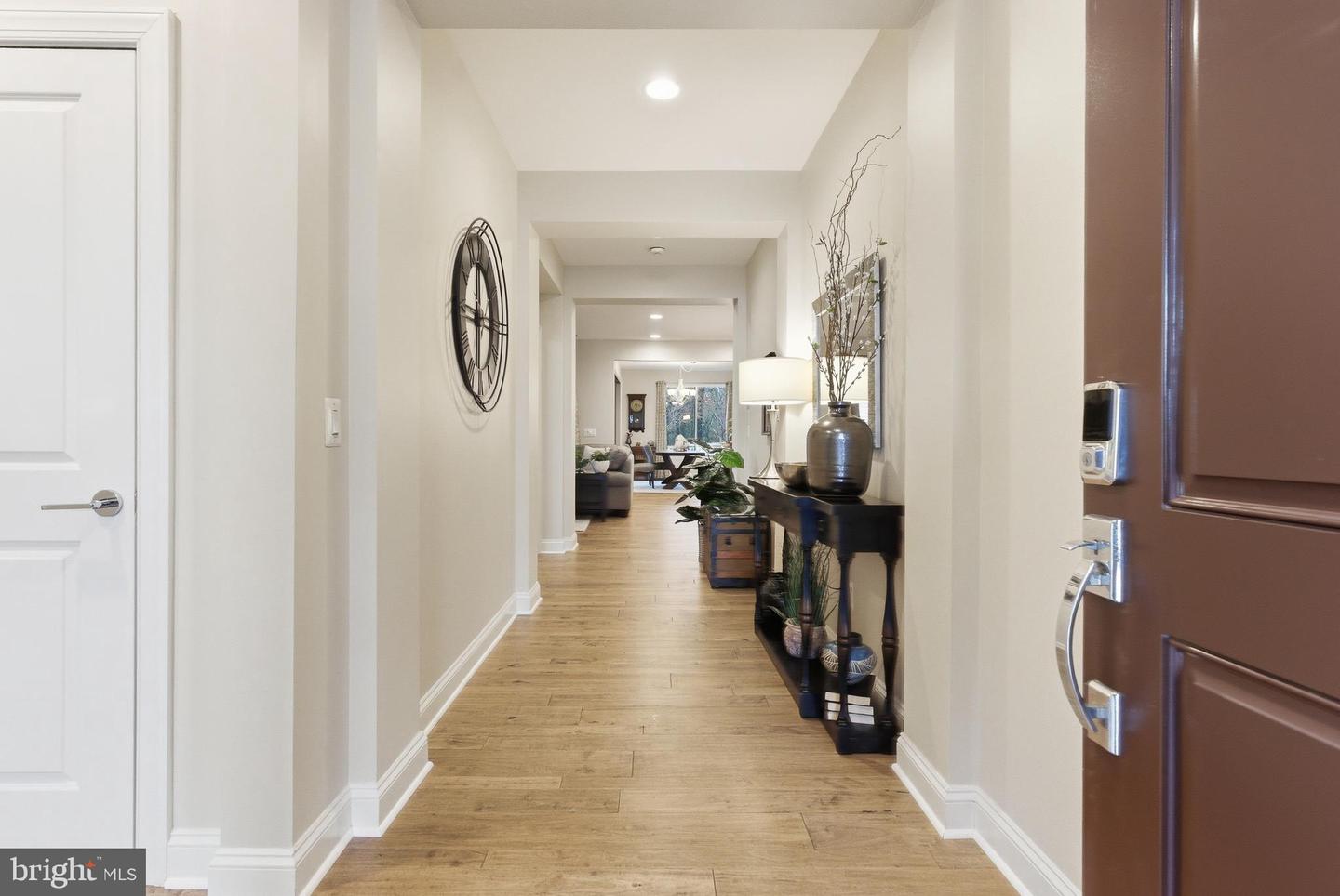 109 SONG SPARROW DR, LAKE FREDERICK, Virginia 22630, 2 Bedrooms Bedrooms, ,2 BathroomsBathrooms,Residential,For sale,109 SONG SPARROW DR,VAFV2039986 MLS # VAFV2039986