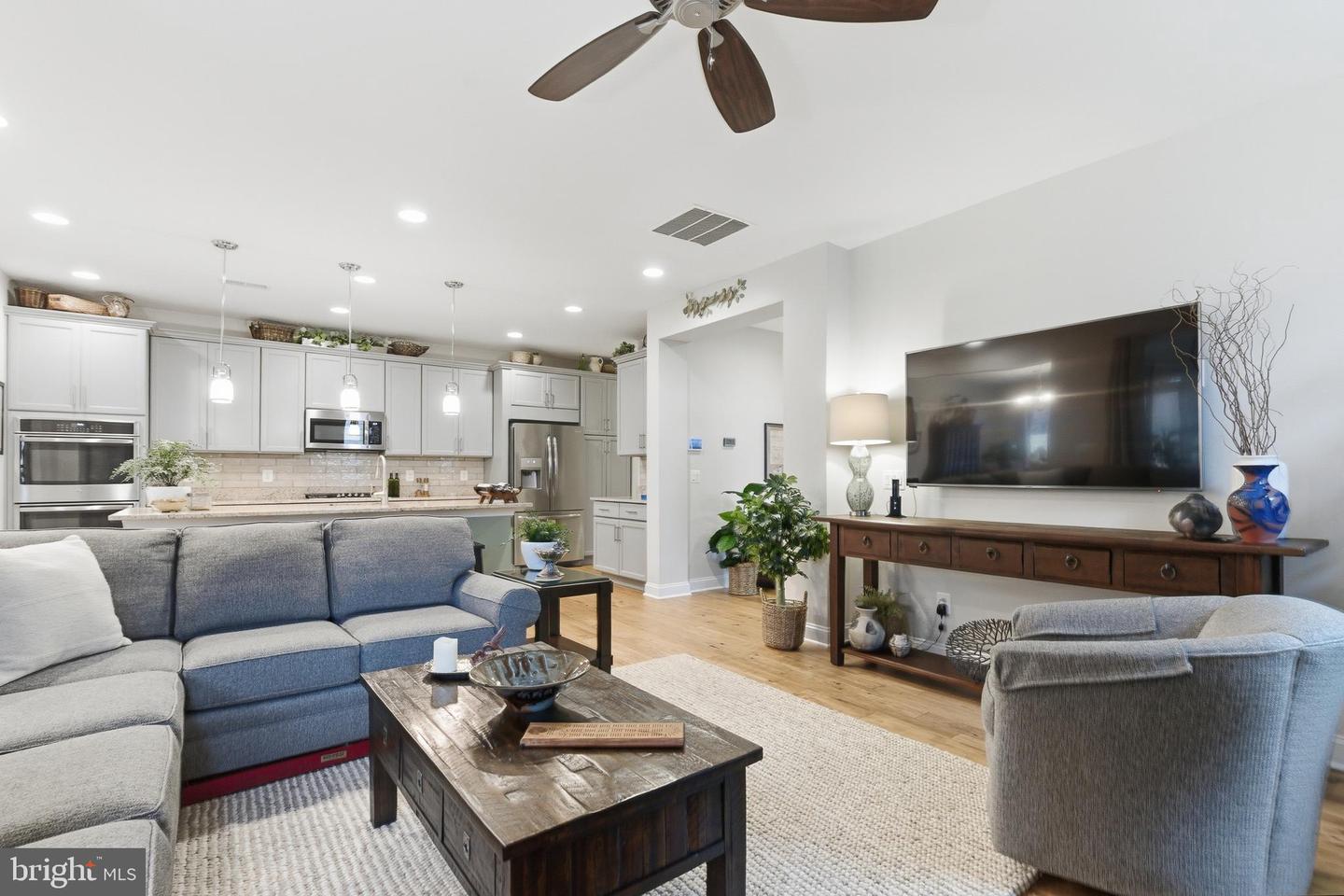 109 SONG SPARROW DR, LAKE FREDERICK, Virginia 22630, 2 Bedrooms Bedrooms, ,2 BathroomsBathrooms,Residential,For sale,109 SONG SPARROW DR,VAFV2039986 MLS # VAFV2039986