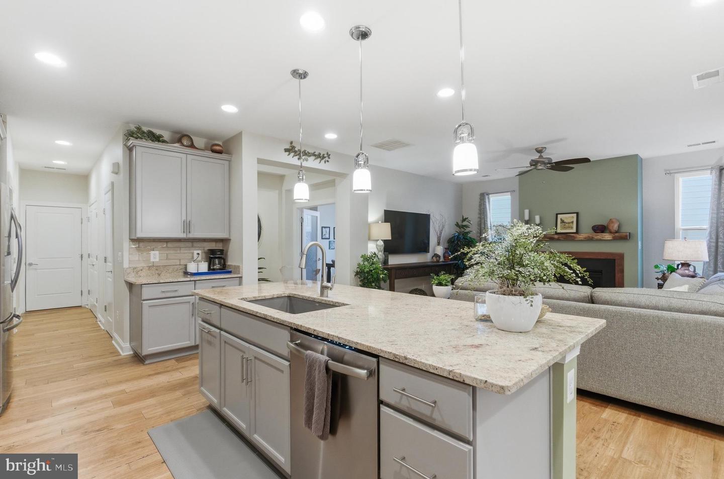 109 SONG SPARROW DR, LAKE FREDERICK, Virginia 22630, 2 Bedrooms Bedrooms, ,2 BathroomsBathrooms,Residential,For sale,109 SONG SPARROW DR,VAFV2039986 MLS # VAFV2039986