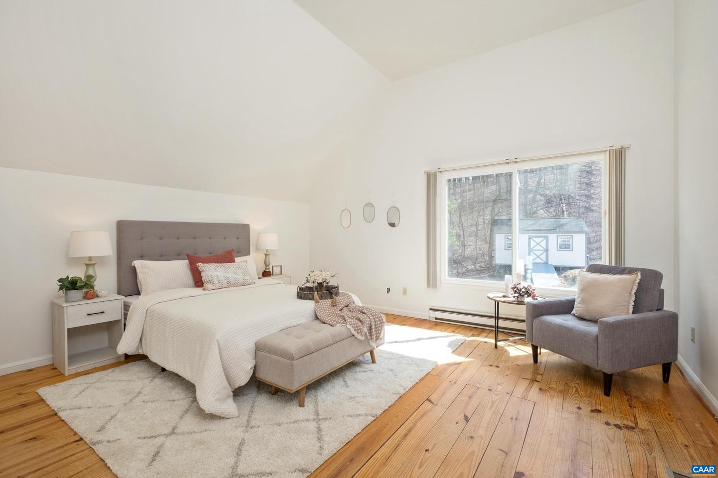 3955 TAYLORS MOUNTAIN FARM LN, CHARLOTTESVILLE, Virginia 22903, 3 Bedrooms Bedrooms, ,2 BathroomsBathrooms,Residential,For sale,3955 TAYLORS MOUNTAIN FARM LN,674037 MLS # 674037