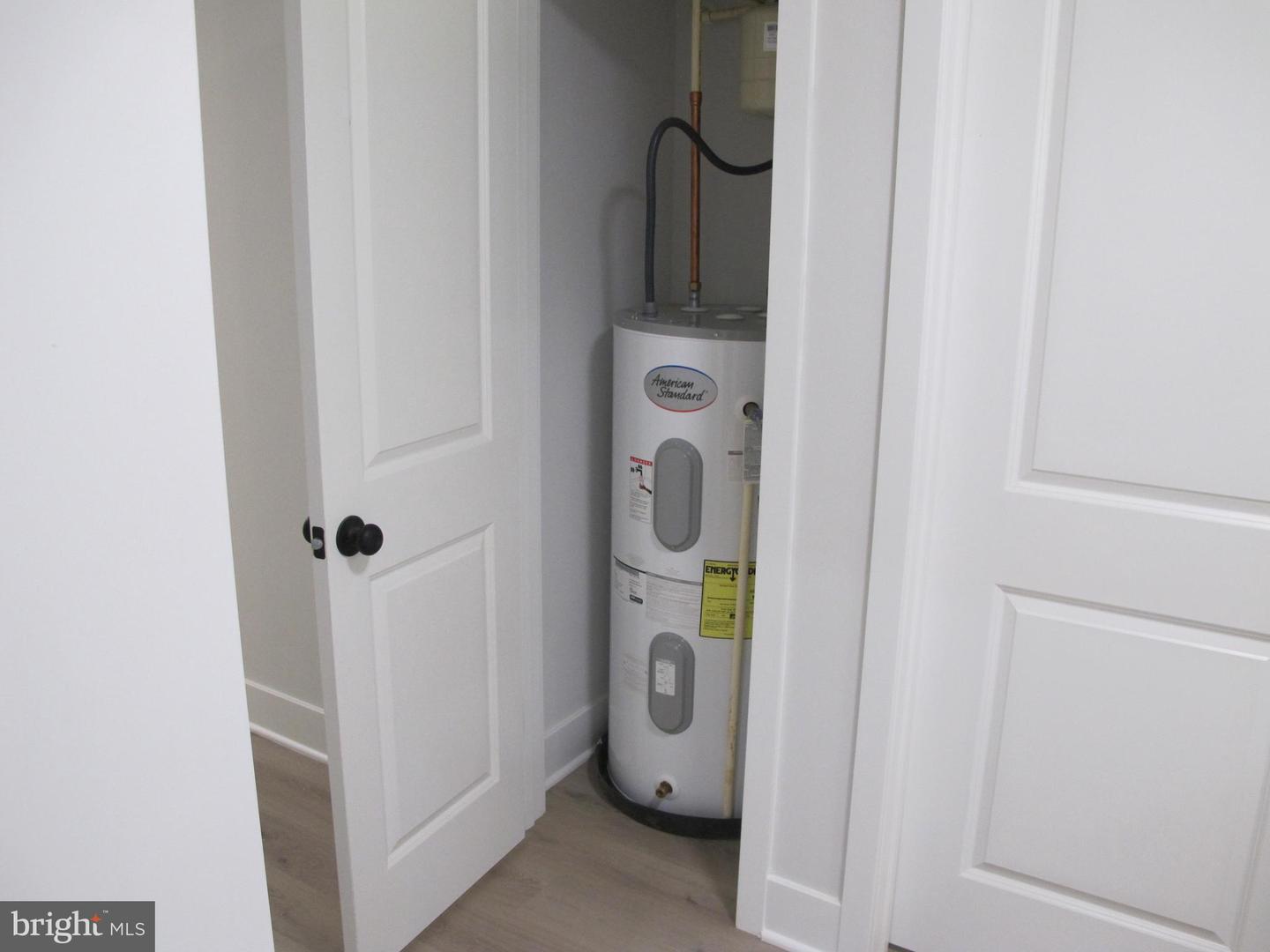 145 9TH ST, COLONIAL BEACH, Virginia 22443, 3 Bedrooms Bedrooms, ,2 BathroomsBathrooms,Residential,For sale,145 9TH ST,VAWE2010622 MLS # VAWE2010622