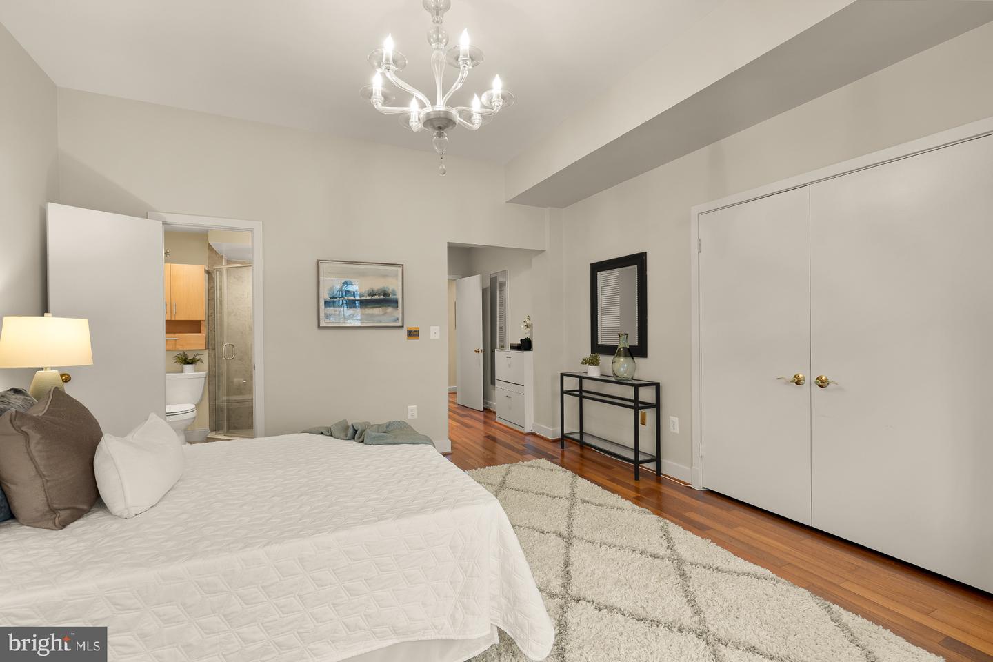 1915 CALVERT ST NW #301, WASHINGTON, District Of Columbia 20009, 2 Bedrooms Bedrooms, ,2 BathroomsBathrooms,Residential,For sale,1915 CALVERT ST NW #301,DCDC2249340 MLS # DCDC2249340