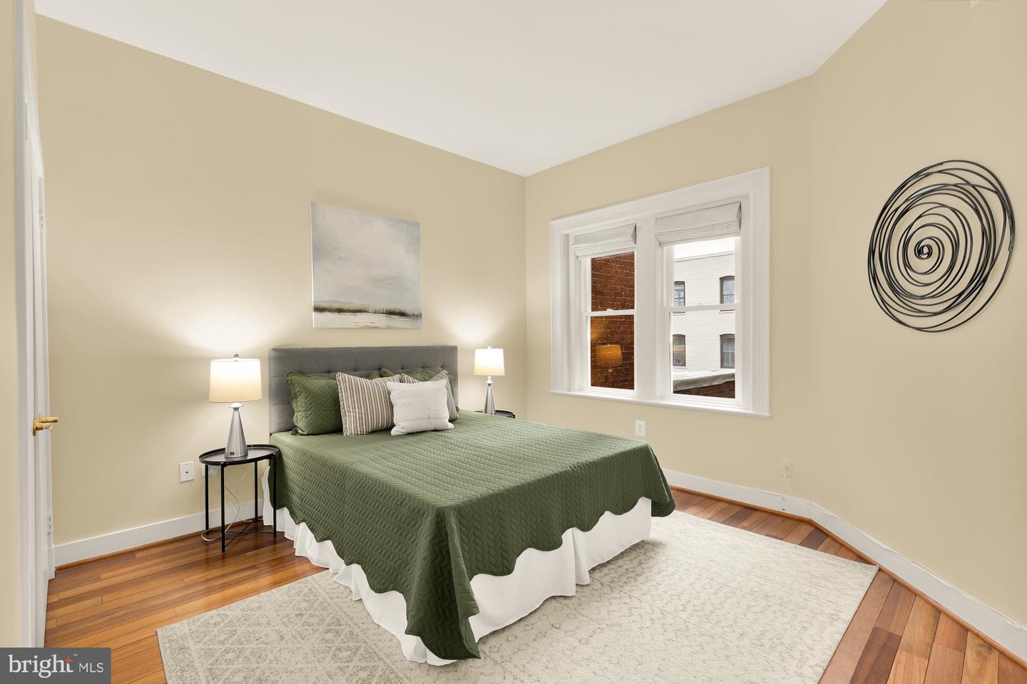 1915 CALVERT ST NW #301, WASHINGTON, District Of Columbia 20009, 2 Bedrooms Bedrooms, ,2 BathroomsBathrooms,Residential,For sale,1915 CALVERT ST NW #301,DCDC2249340 MLS # DCDC2249340