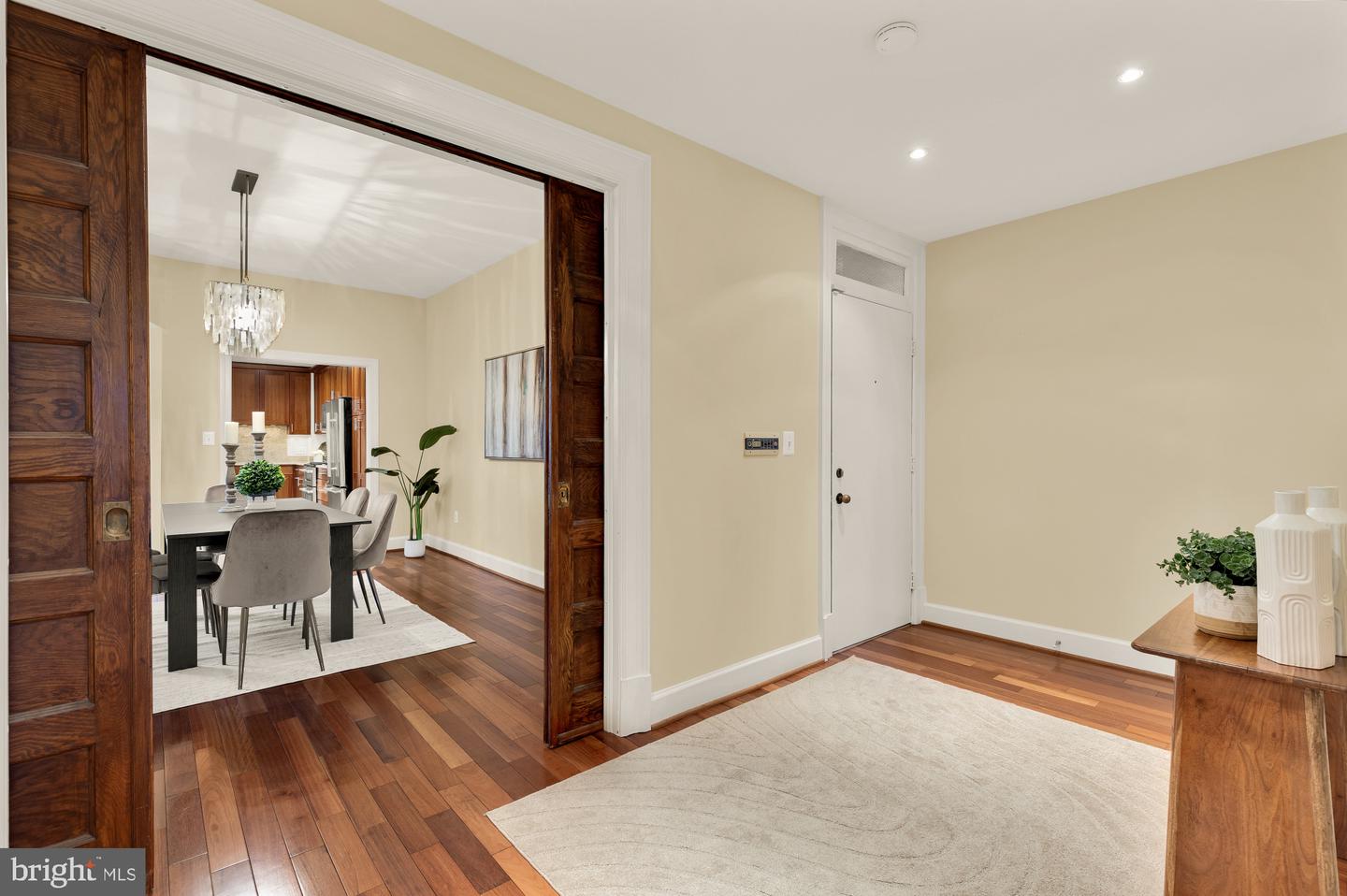 1915 CALVERT ST NW #301, WASHINGTON, District Of Columbia 20009, 2 Bedrooms Bedrooms, ,2 BathroomsBathrooms,Residential,For sale,1915 CALVERT ST NW #301,DCDC2249340 MLS # DCDC2249340