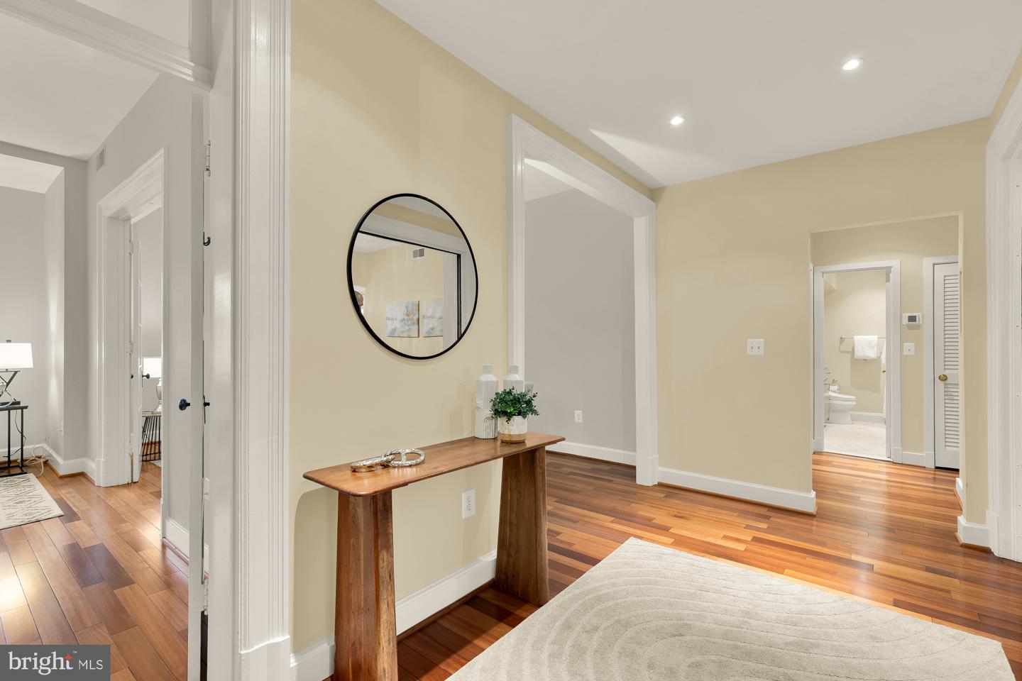 1915 CALVERT ST NW #301, WASHINGTON, District Of Columbia 20009, 2 Bedrooms Bedrooms, ,2 BathroomsBathrooms,Residential,For sale,1915 CALVERT ST NW #301,DCDC2249340 MLS # DCDC2249340