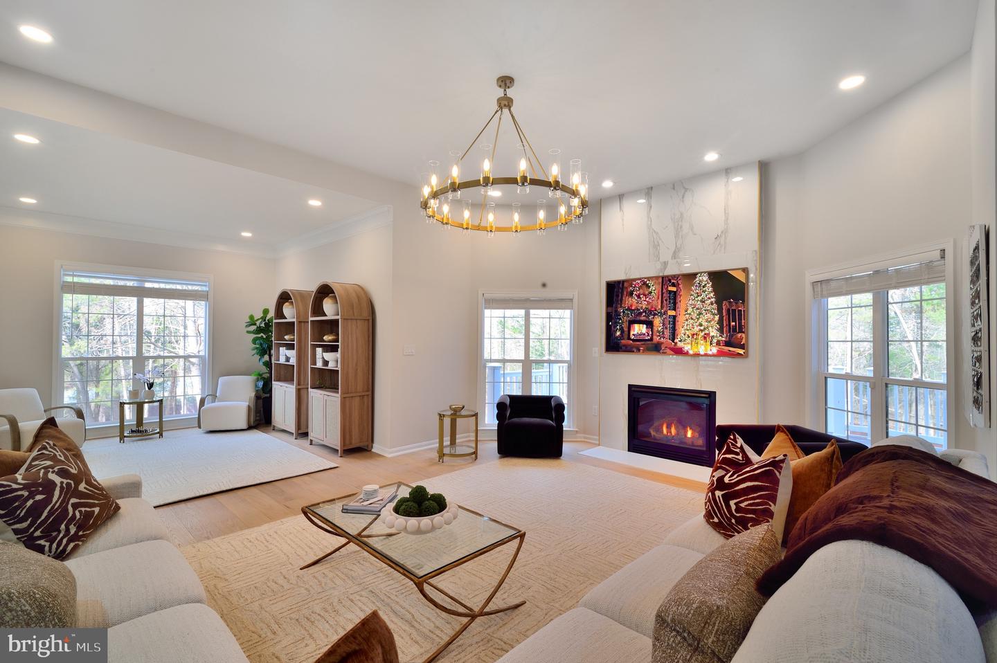 42346 PONDEROSA DR, CHANTILLY, Virginia 20152, 5 Bedrooms Bedrooms, ,4 BathroomsBathrooms,Residential,For sale,42346 PONDEROSA DR,VALO2117446 MLS # VALO2117446