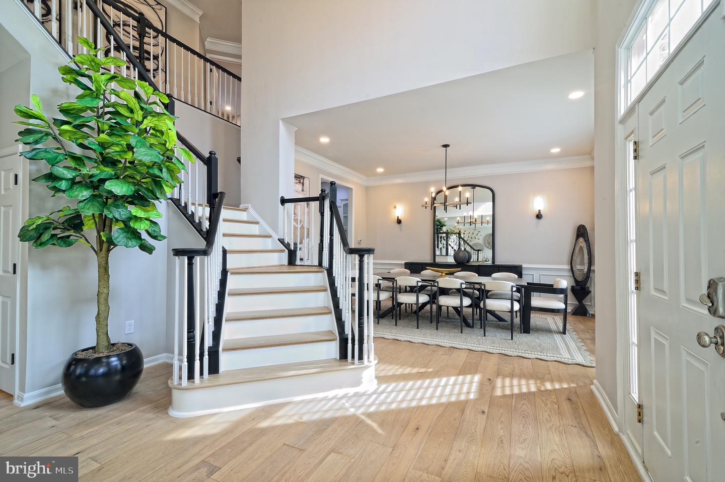 42346 PONDEROSA DR, CHANTILLY, Virginia 20152, 5 Bedrooms Bedrooms, ,4 BathroomsBathrooms,Residential,For sale,42346 PONDEROSA DR,VALO2117446 MLS # VALO2117446