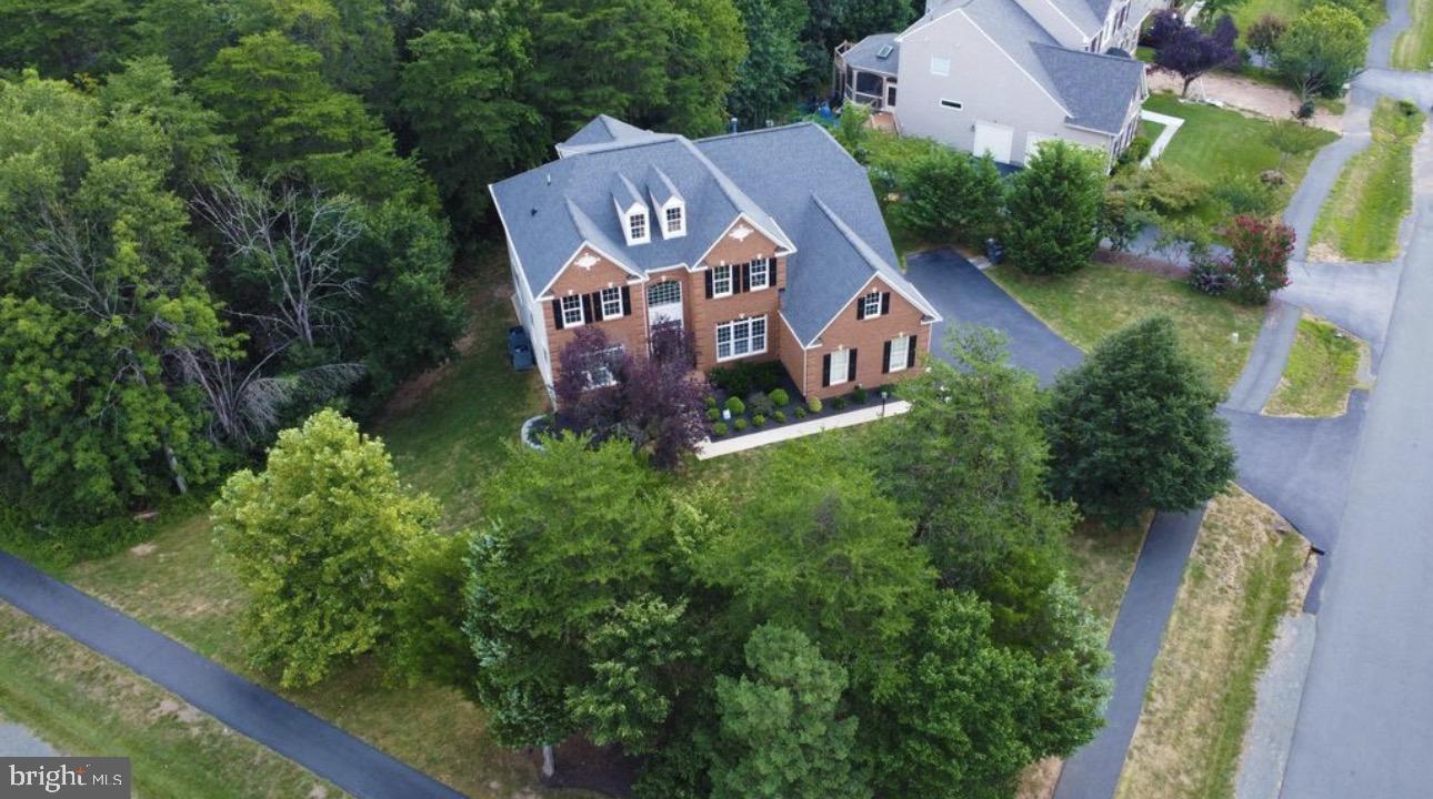 42346 PONDEROSA DR, CHANTILLY, Virginia 20152, 5 Bedrooms Bedrooms, ,4 BathroomsBathrooms,Residential,For sale,42346 PONDEROSA DR,VALO2117446 MLS # VALO2117446