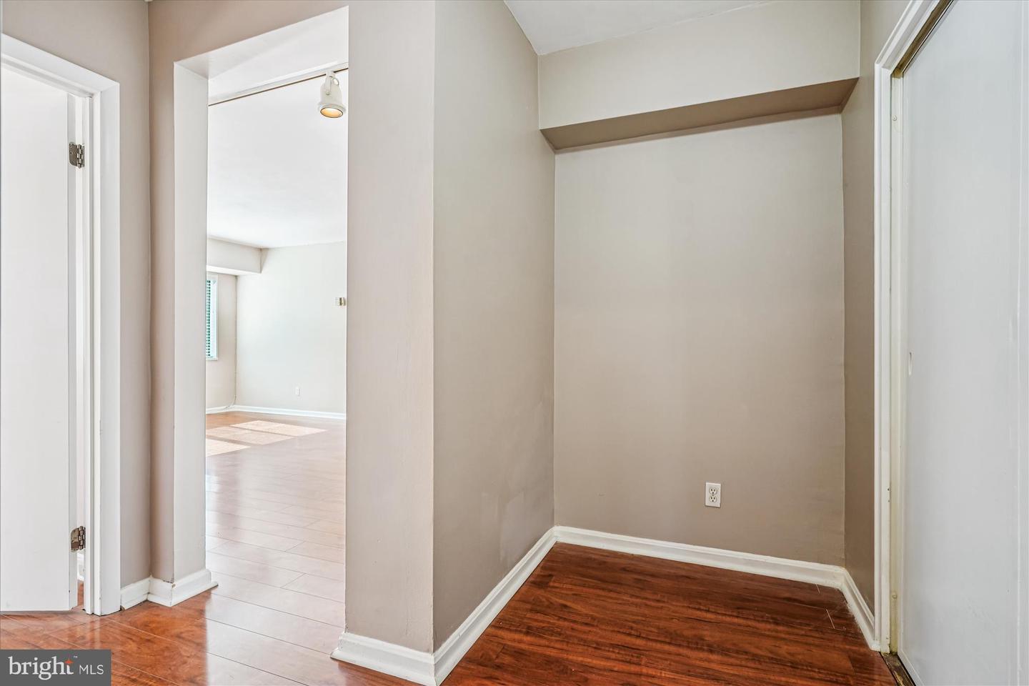 3701 CONNECTICUT AVE NW #418, WASHINGTON, District Of Columbia 20008, 1 Bedroom Bedrooms, ,1 BathroomBathrooms,Residential,For sale,3701 CONNECTICUT AVE NW #418,DCDC2249160 MLS # DCDC2249160