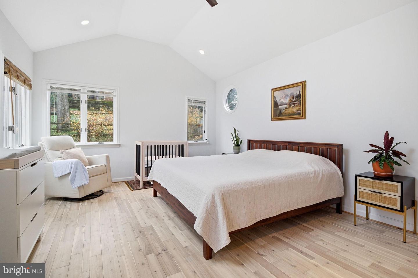 404 TENNESSEE AVE, ALEXANDRIA, Virginia 22305, 3 Bedrooms Bedrooms, 5 Rooms Rooms,2 BathroomsBathrooms,Residential,For sale,404 TENNESSEE AVE,VAAX2054840 MLS # VAAX2054840